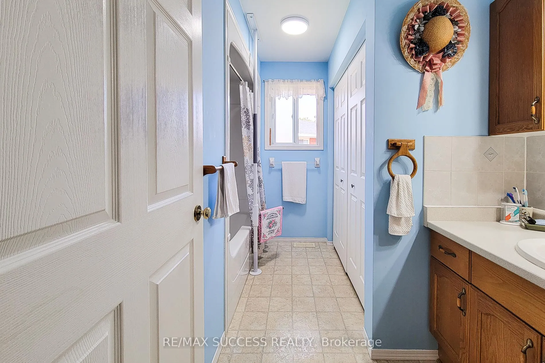 Photo 29 of Unit 37, 1030 Colborne Street E, Brantford — HOMEH