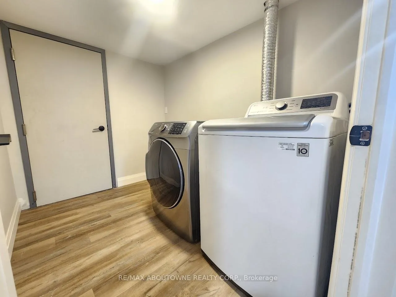 Photo 9 of Unit BSMT, 366 Upper Ottawa Street, Hamilton, Sunninghill — HOMEH