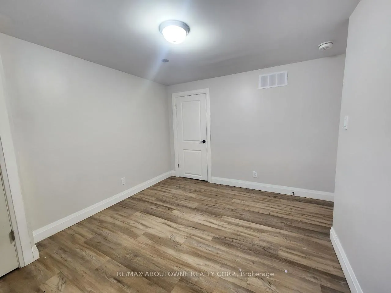 Photo 14 of Unit BSMT, 366 Upper Ottawa Street, Hamilton, Sunninghill — HOMEH