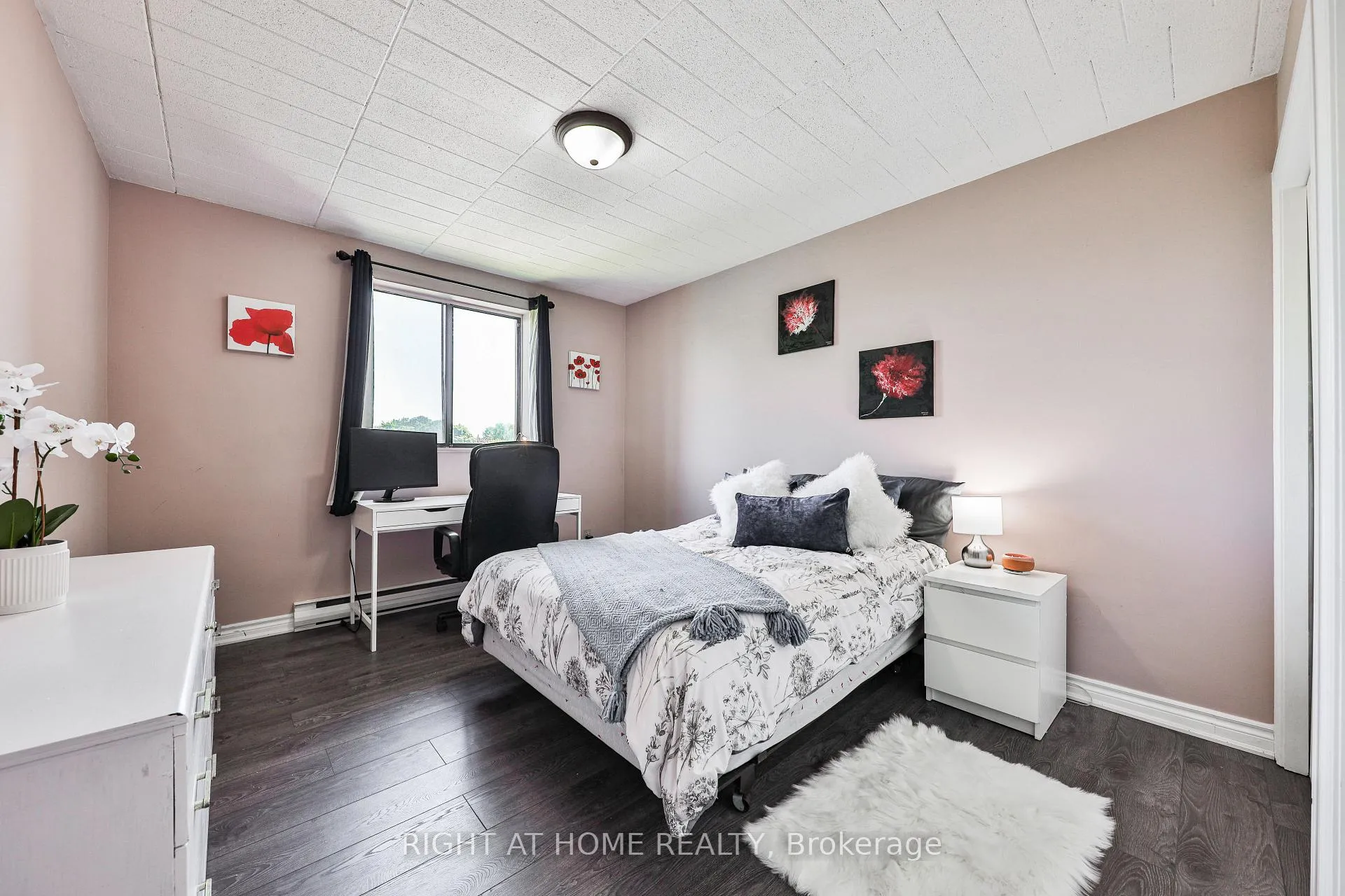 Photo 8 of Unit 411, 29 West Avenue W, Kitchener — HOMEH