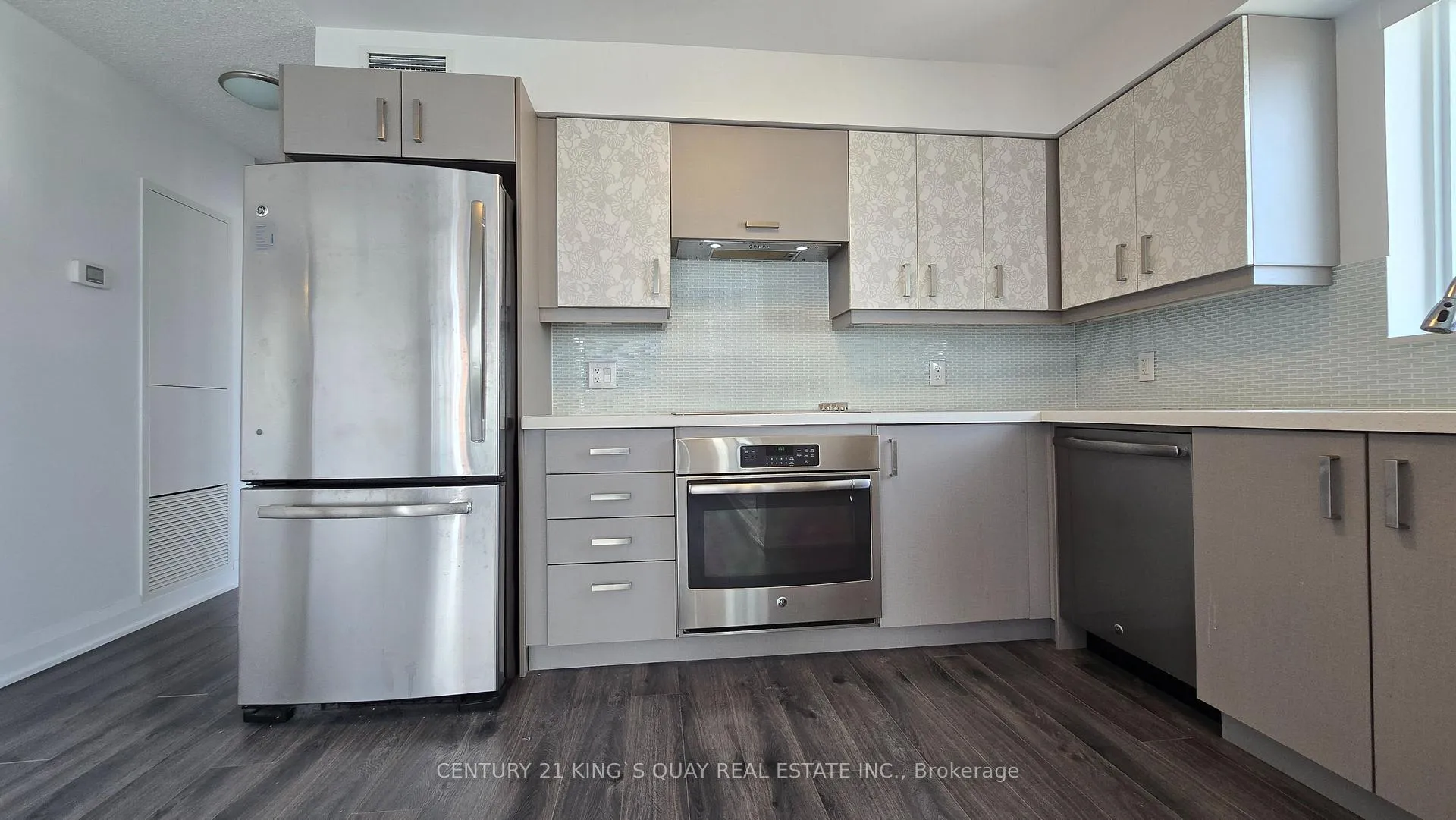 Photo 11 of Unit 1202, 18 Uptown Drive, Markham, Unionville — HOMEH