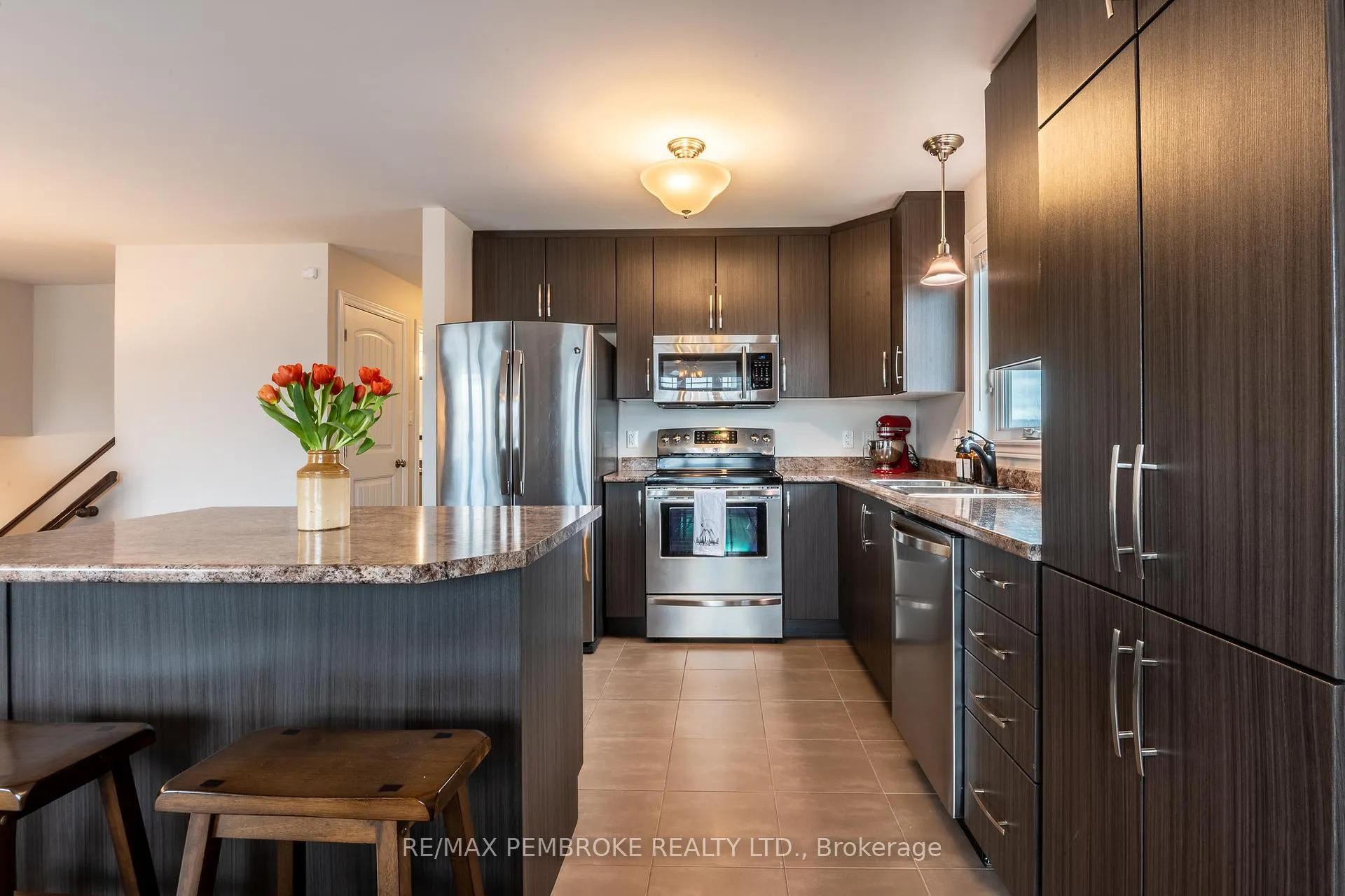 Photo 20 of 21 Newport Drive, Petawawa — HOMEH