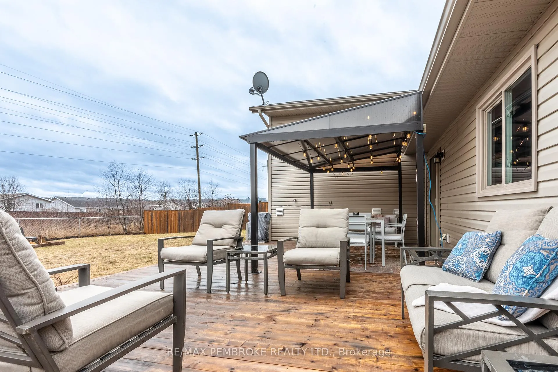 Photo 44 of 21 Newport Drive, Petawawa — HOMEH