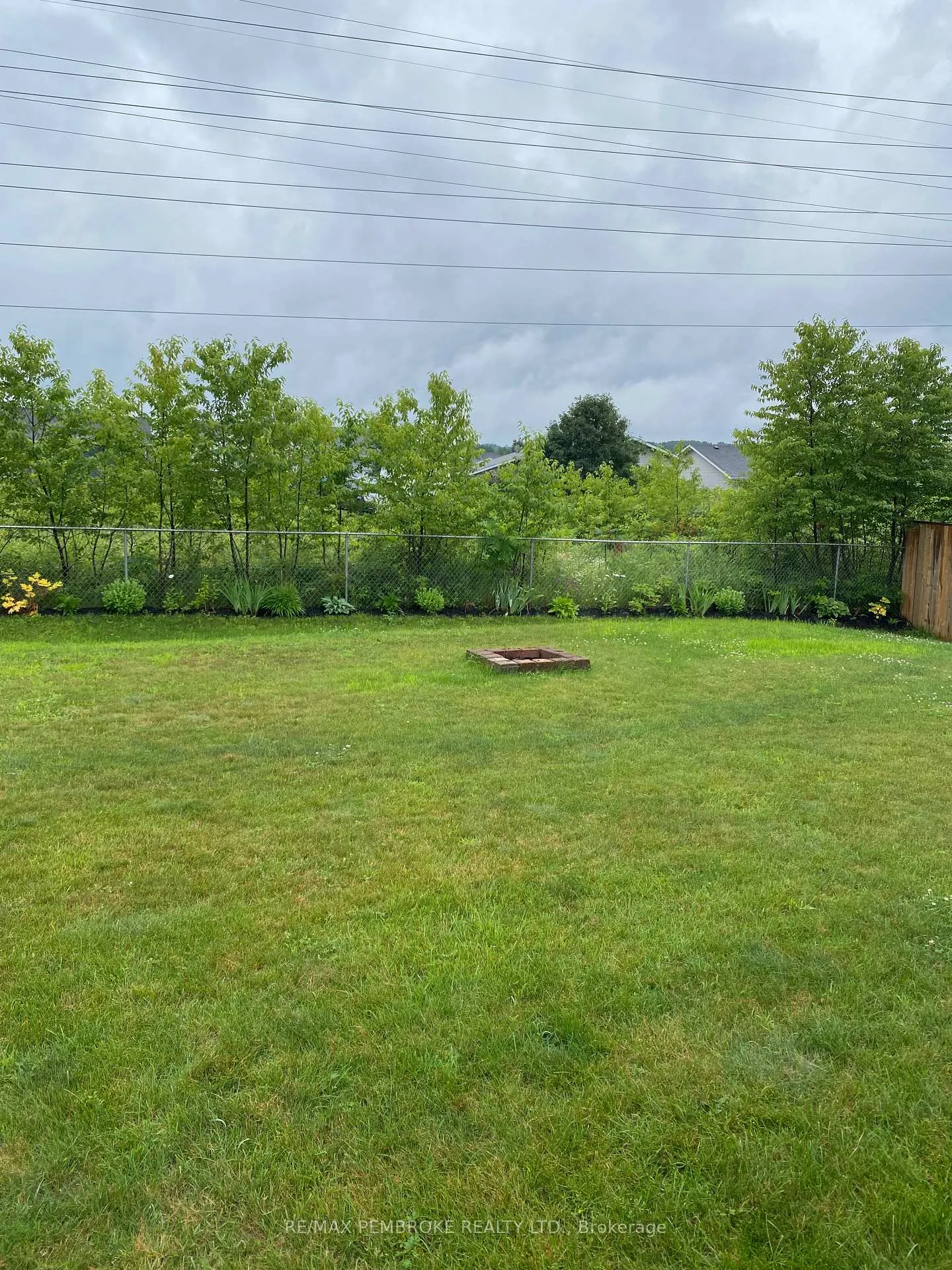 Photo 48 of 21 Newport Drive, Petawawa — HOMEH