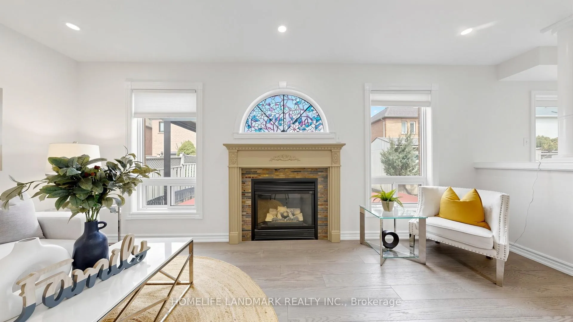 Photo 8 of 186 Tierra Avenue, Vaughan, Vellore Village — HOMEH
