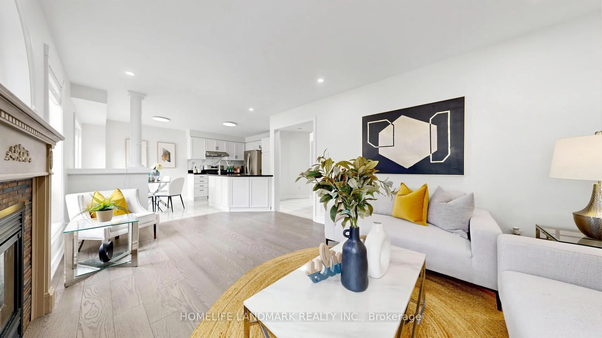 Photo 10 of 186 Tierra Avenue, Vaughan, Vellore Village — HOMEH