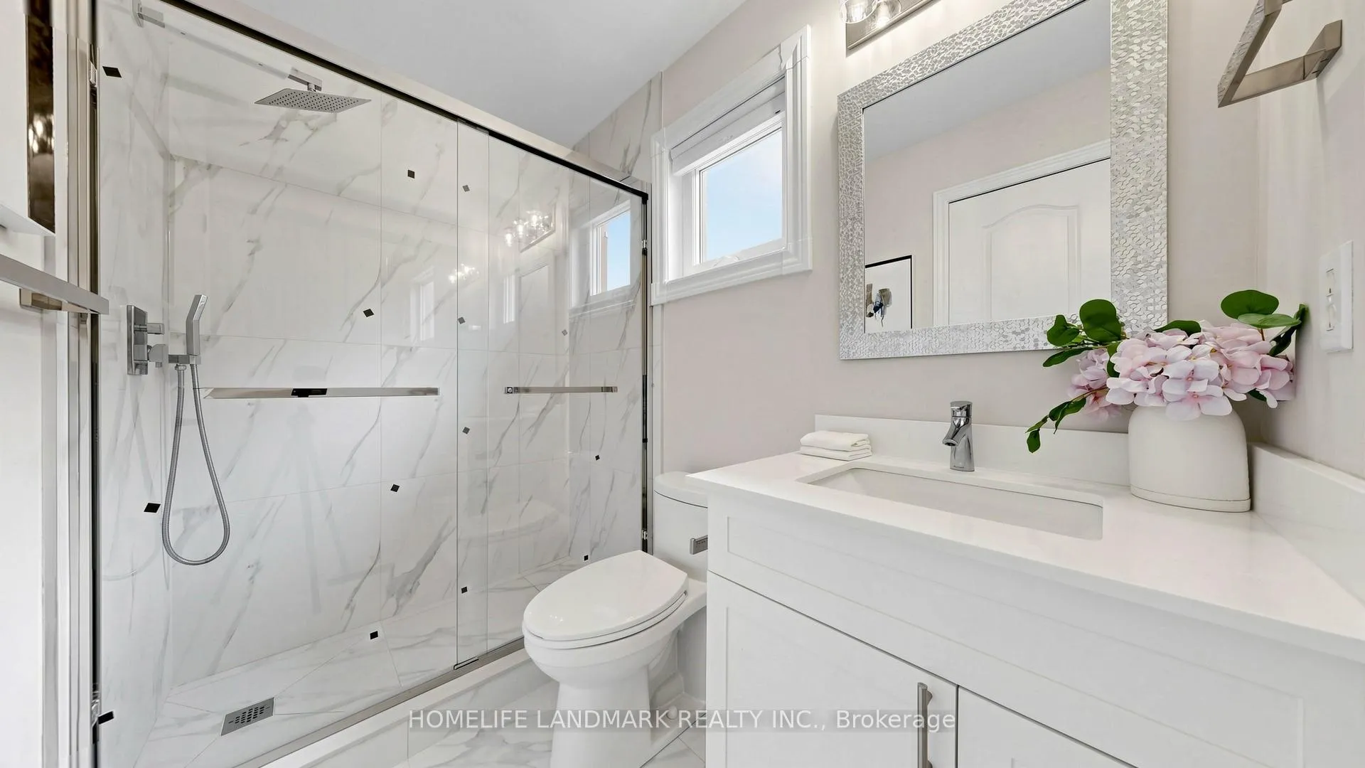 Photo 25 of 186 Tierra Avenue, Vaughan, Vellore Village — HOMEH