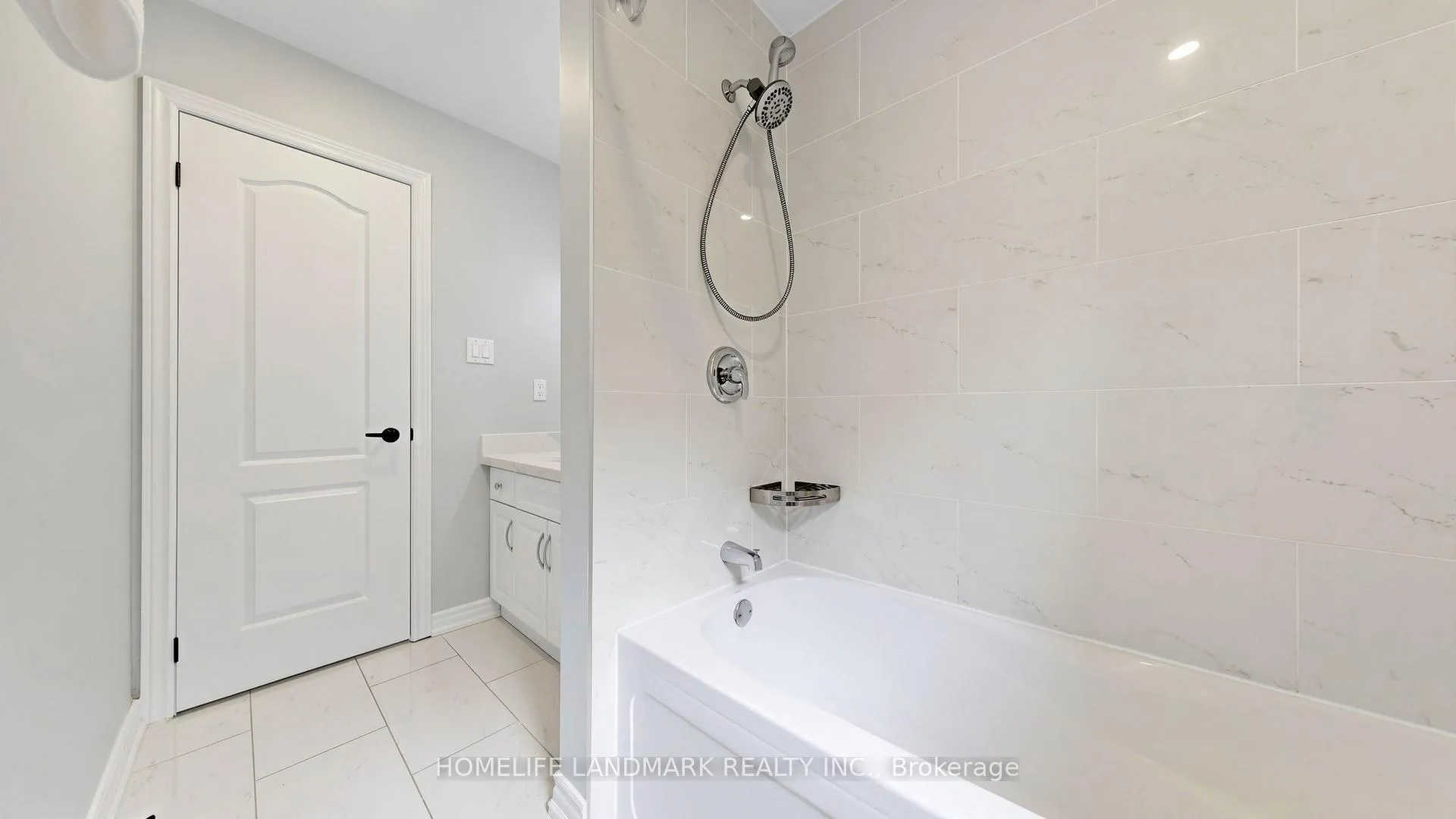 Photo 31 of 186 Tierra Avenue, Vaughan, Vellore Village — HOMEH