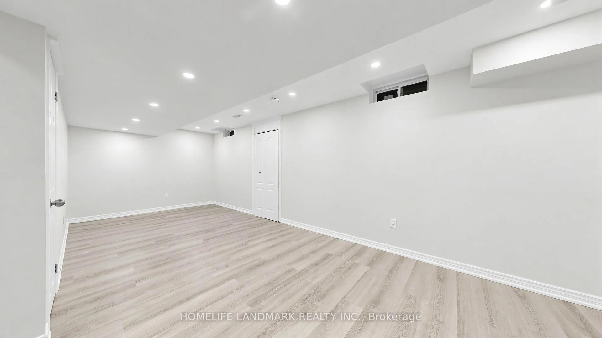 Photo 35 of 186 Tierra Avenue, Vaughan, Vellore Village — HOMEH