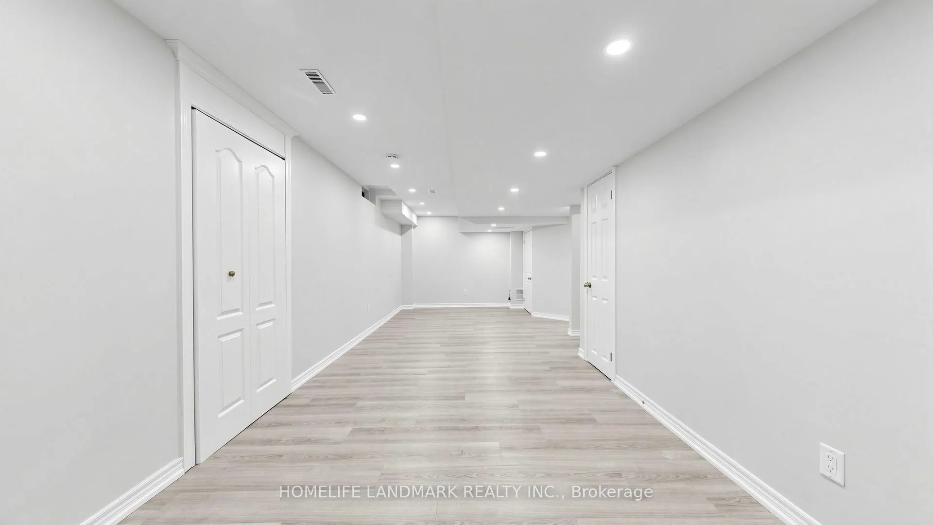 Photo 38 of 186 Tierra Avenue, Vaughan, Vellore Village — HOMEH
