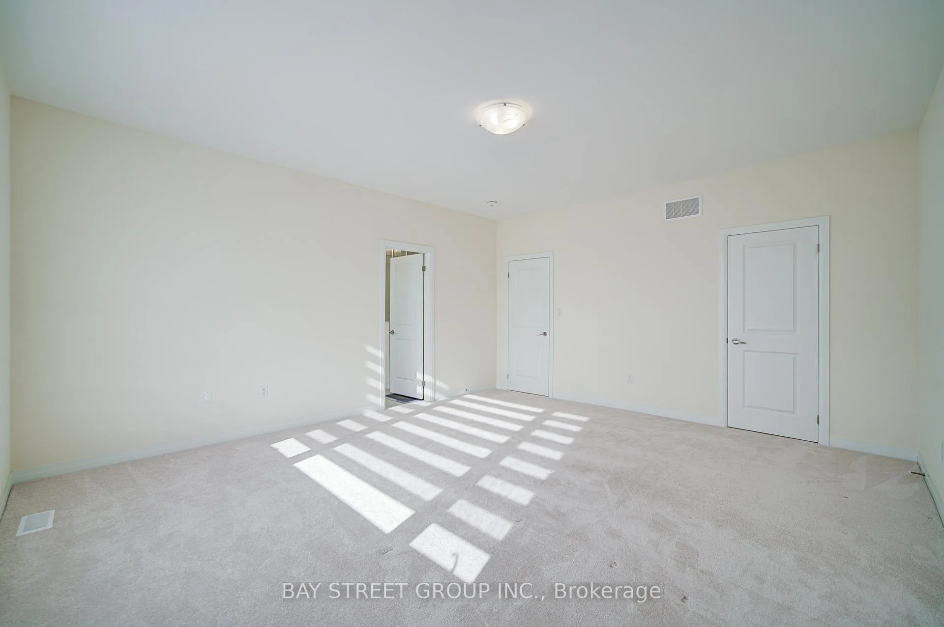 Photo 17 of 1091 Pisces Trail, Pickering, Rural Pickering — HOMEH