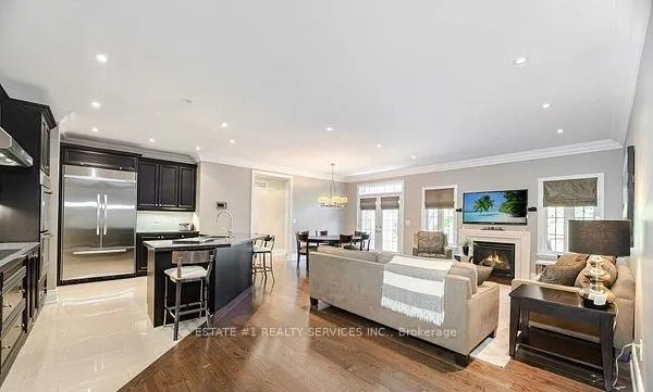 Photo 16 of 48 Beacon Hill Drive, Brampton, Credit Valley — HOMEH