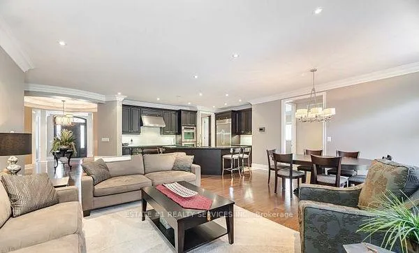 Photo 18 of 48 Beacon Hill Drive, Brampton, Credit Valley — HOMEH