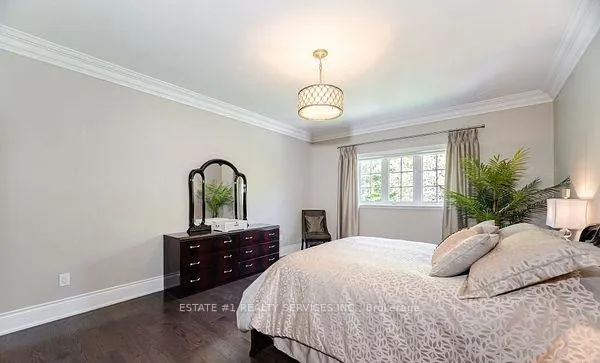 Photo 23 of 48 Beacon Hill Drive, Brampton, Credit Valley — HOMEH