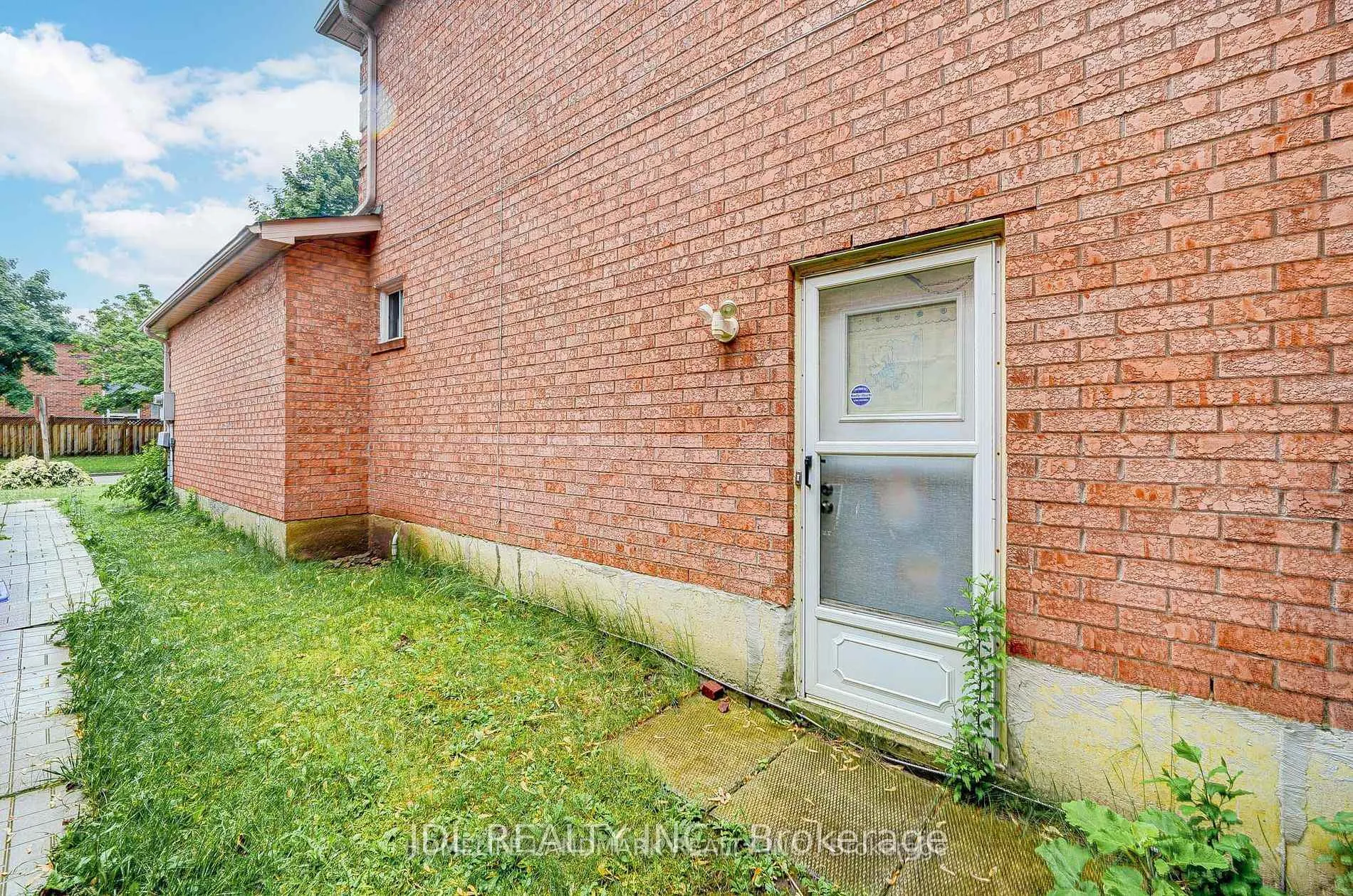Photo 32 of 114 Alderbury Drive, Markham, Middlefield — HOMEH