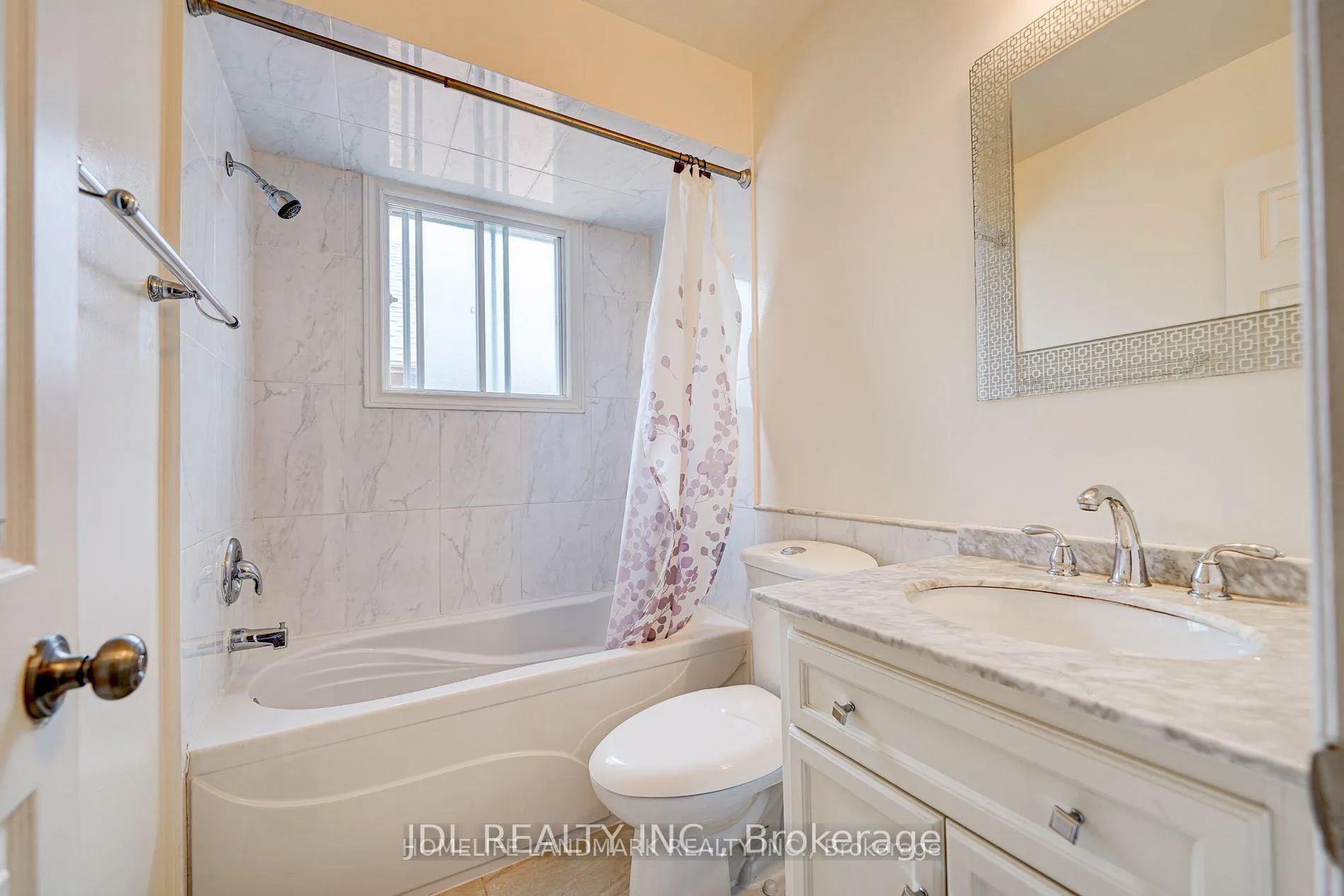 Photo 33 of 114 Alderbury Drive, Markham, Middlefield — HOMEH