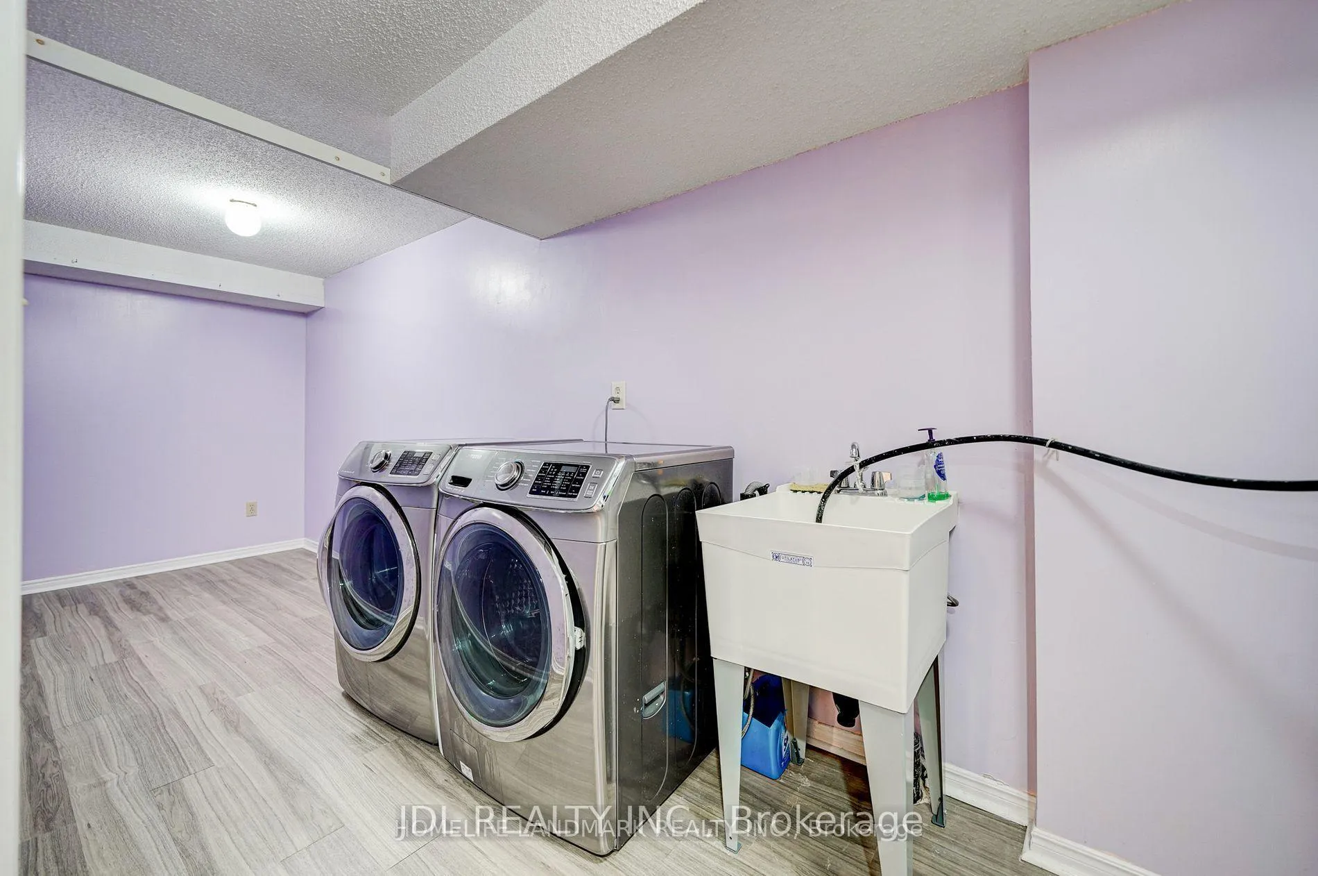 Photo 45 of 114 Alderbury Drive, Markham, Middlefield — HOMEH