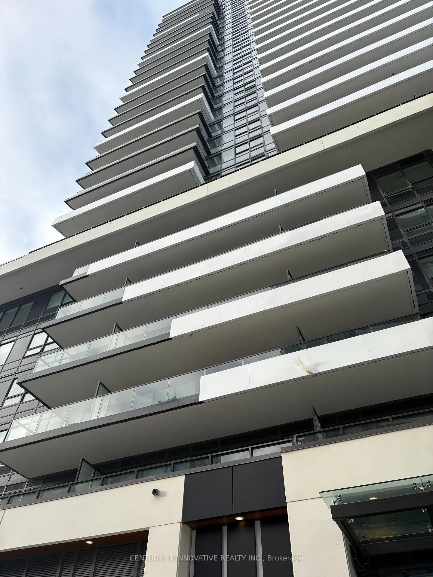 Photo 13 of Unit 2401, 1435 Celebration Drive, Pickering, Bay Ridges — HOMEH
