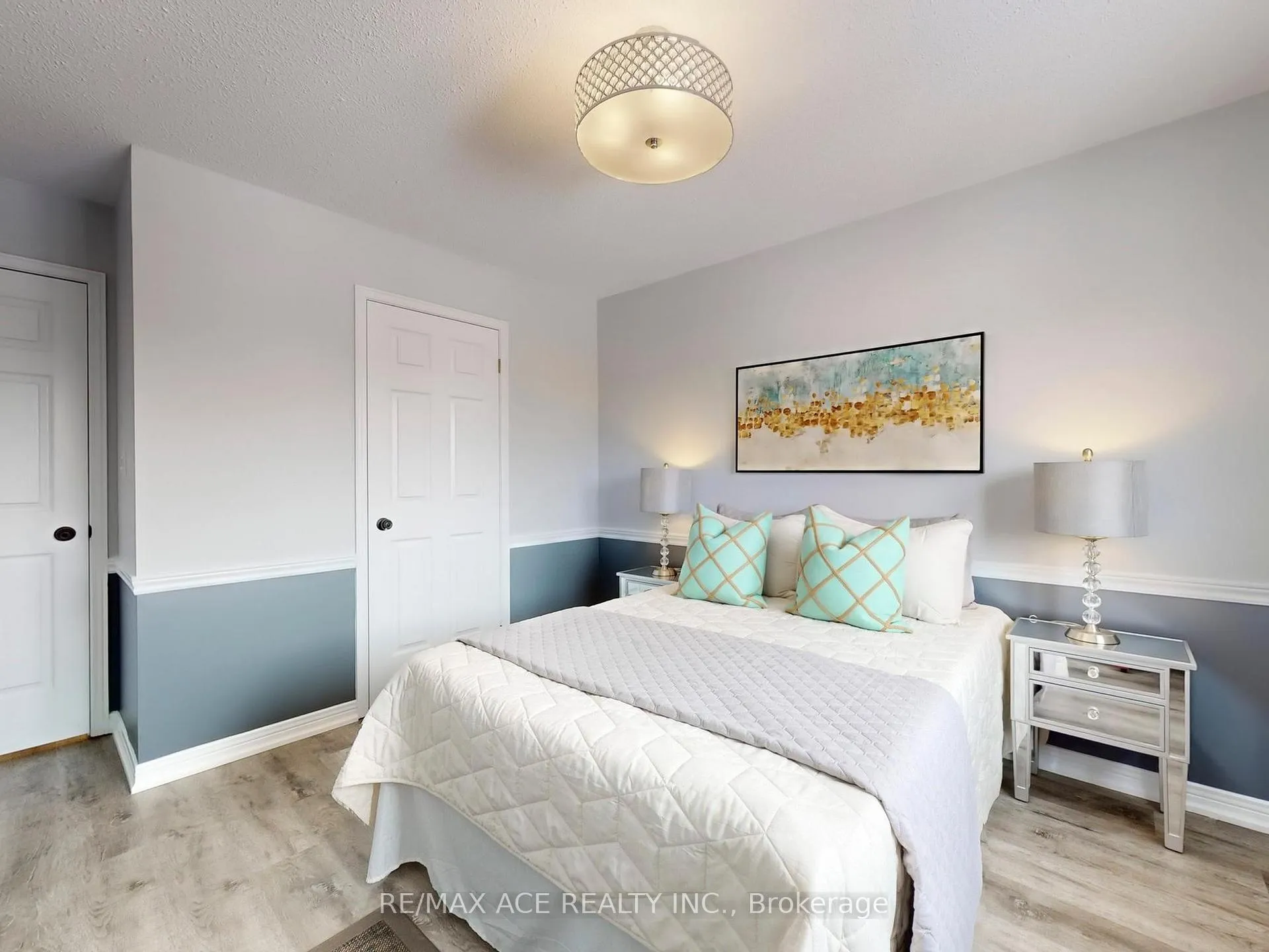Photo 30 of 35 Stagemaster Crescent, Clarington, Courtice — HOMEH