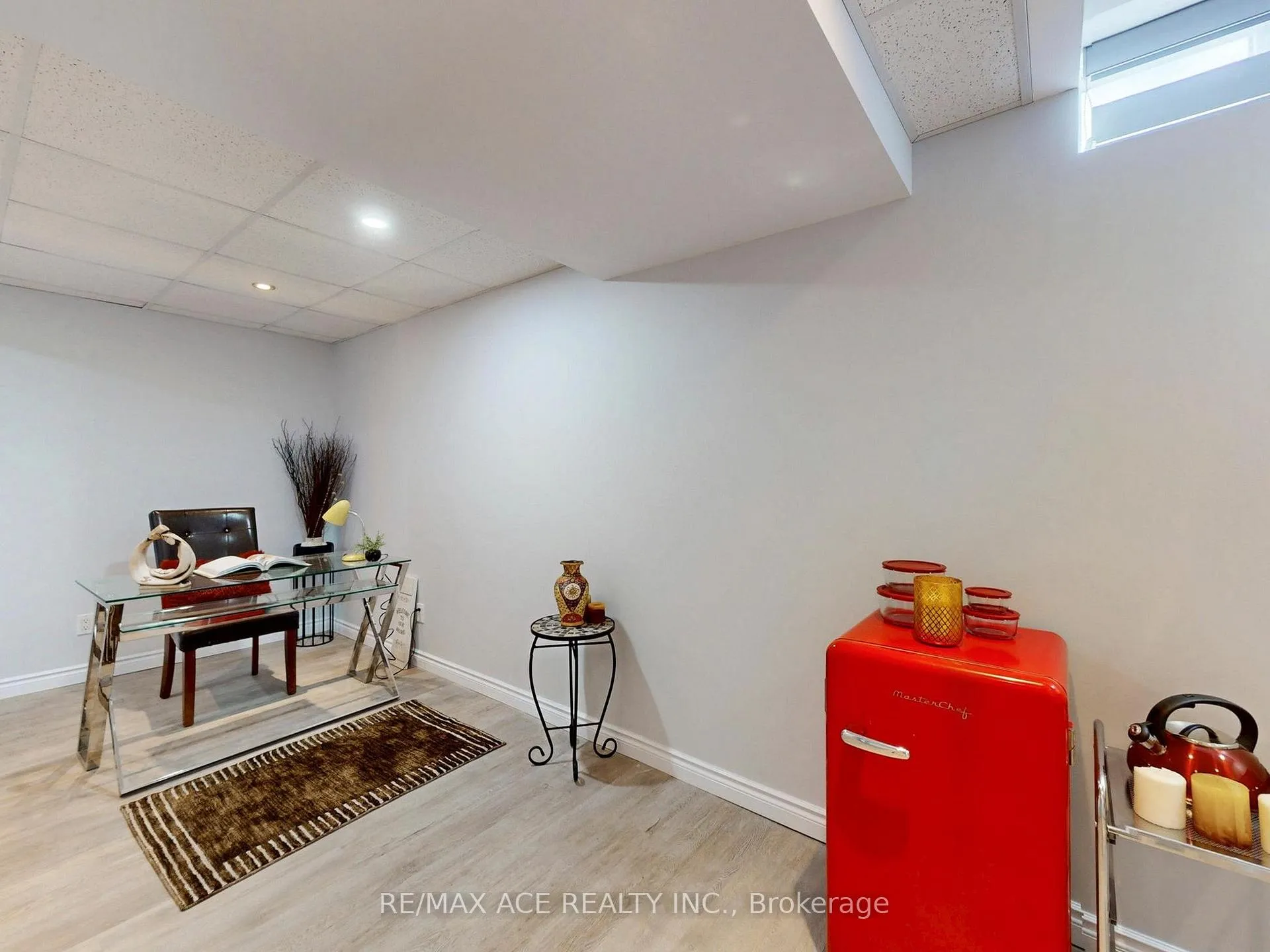 Photo 38 of 35 Stagemaster Crescent, Clarington, Courtice — HOMEH