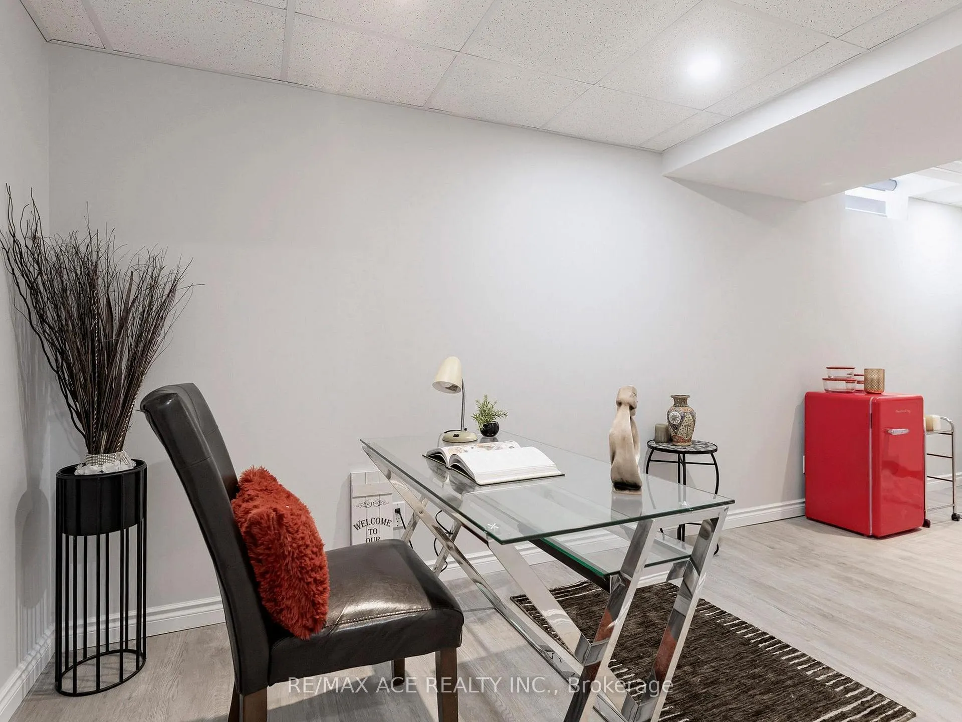 Photo 39 of 35 Stagemaster Crescent, Clarington, Courtice — HOMEH