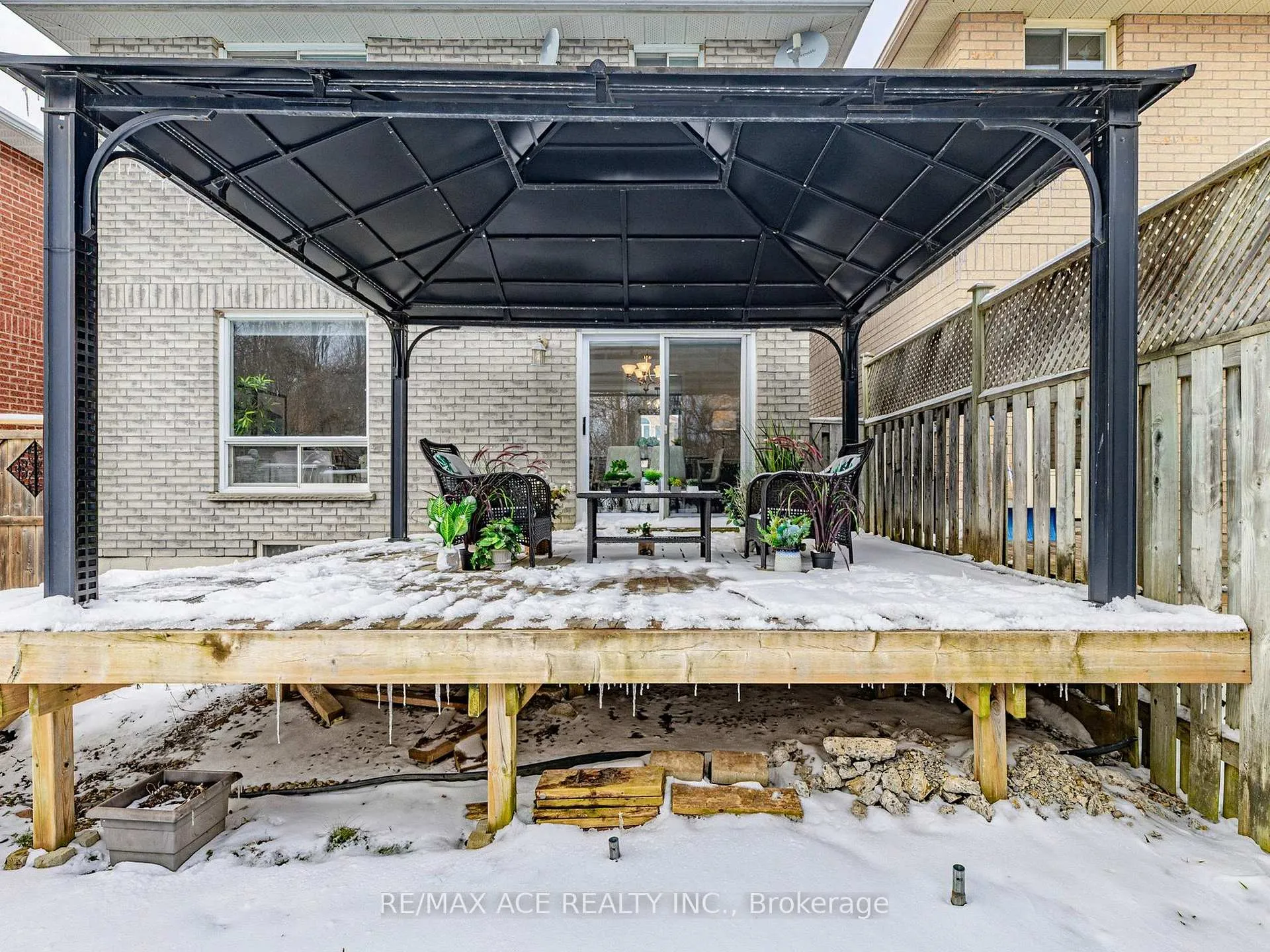 Photo 47 of 35 Stagemaster Crescent, Clarington, Courtice — HOMEH