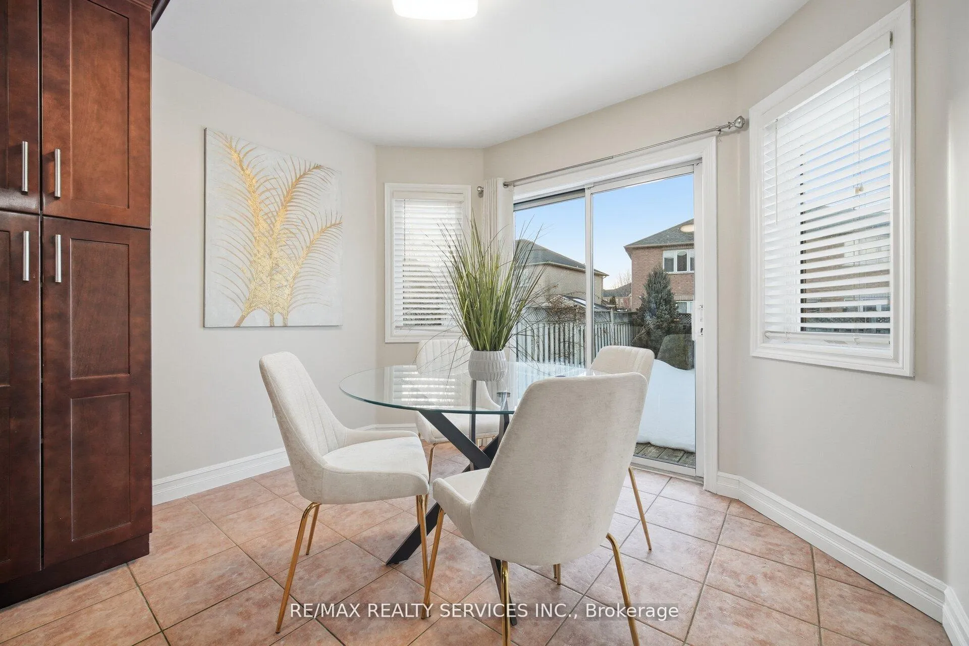 Photo 14 of 47 Twin Pines Crescent, Brampton, Northwest Sandalwood Parkway — HOMEH