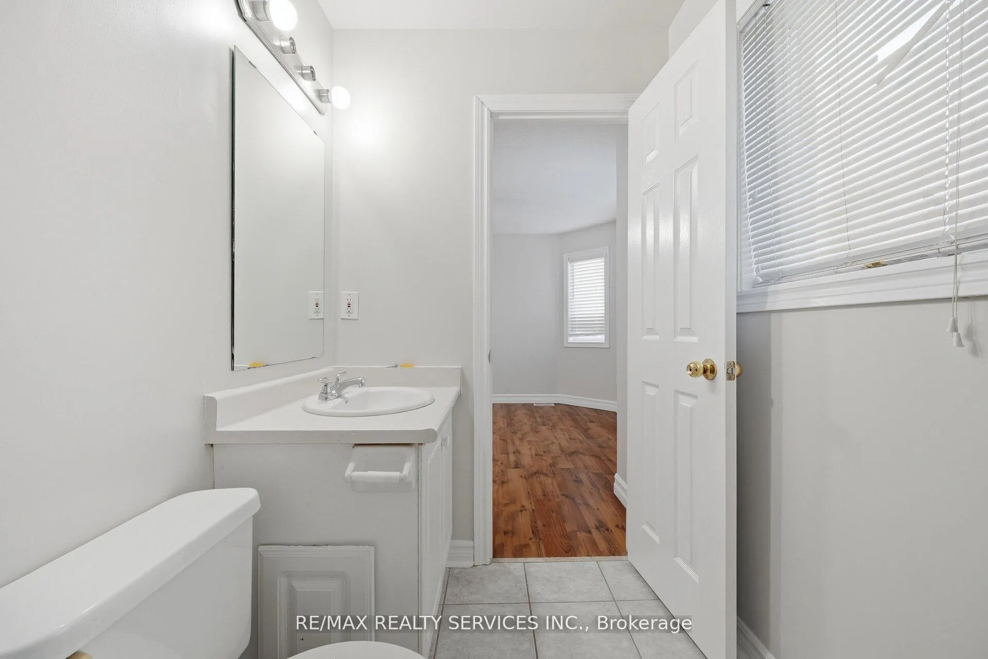 Photo 30 of 47 Twin Pines Crescent, Brampton, Northwest Sandalwood Parkway — HOMEH