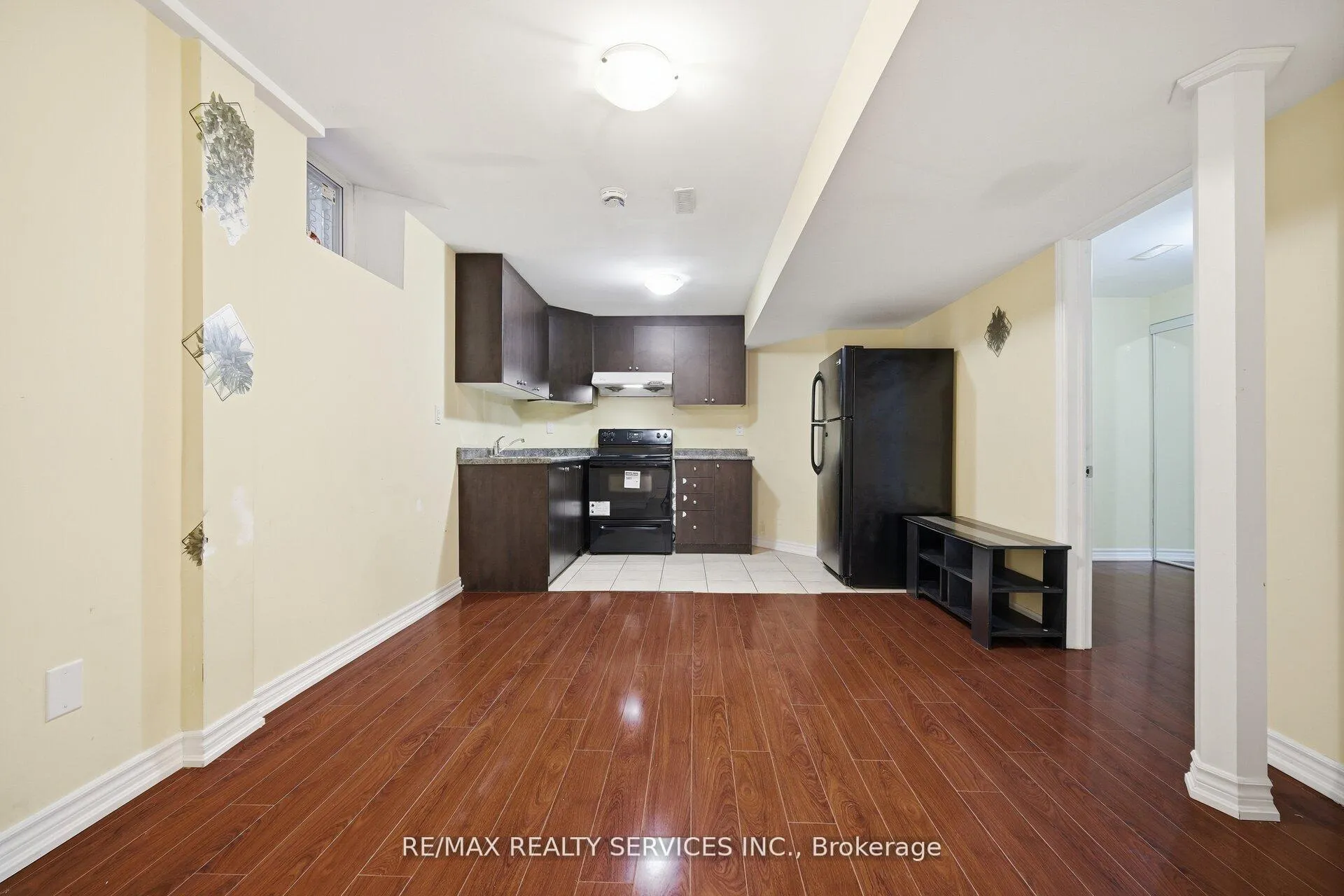 Photo 40 of 47 Twin Pines Crescent, Brampton, Northwest Sandalwood Parkway — HOMEH