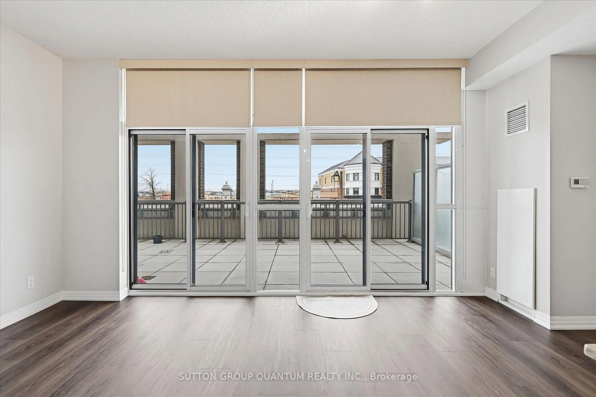 Photo 15 of Unit 219, 1940 Ironstone Drive, Burlington, Uptown — HOMEH