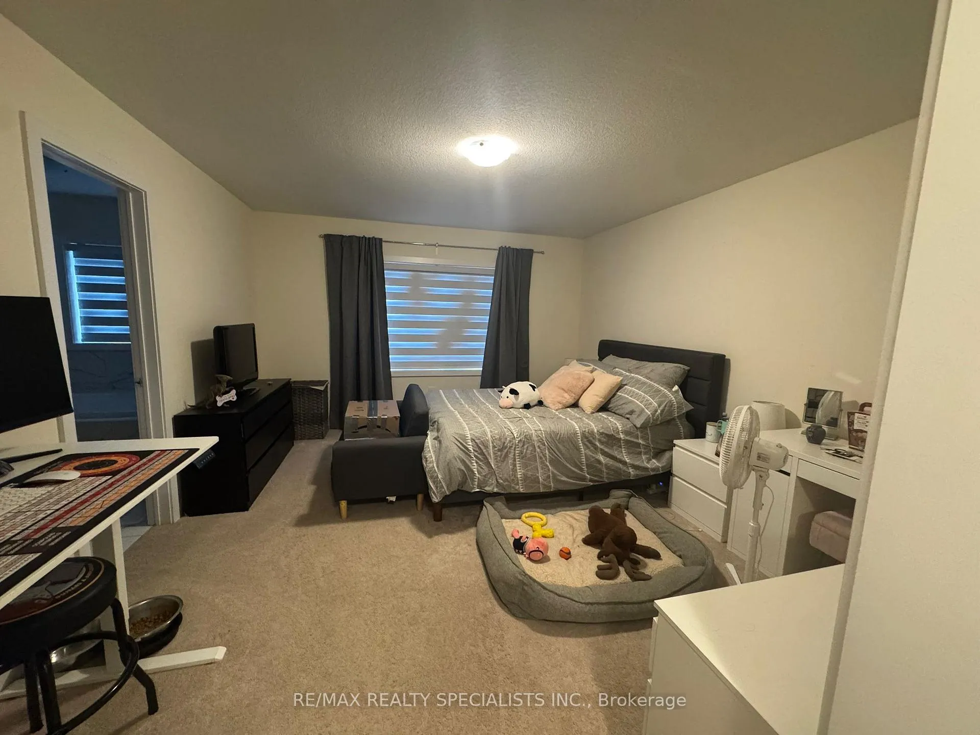 Photo 13 of 19 Sundin Drive, Haldimand — HOMEH