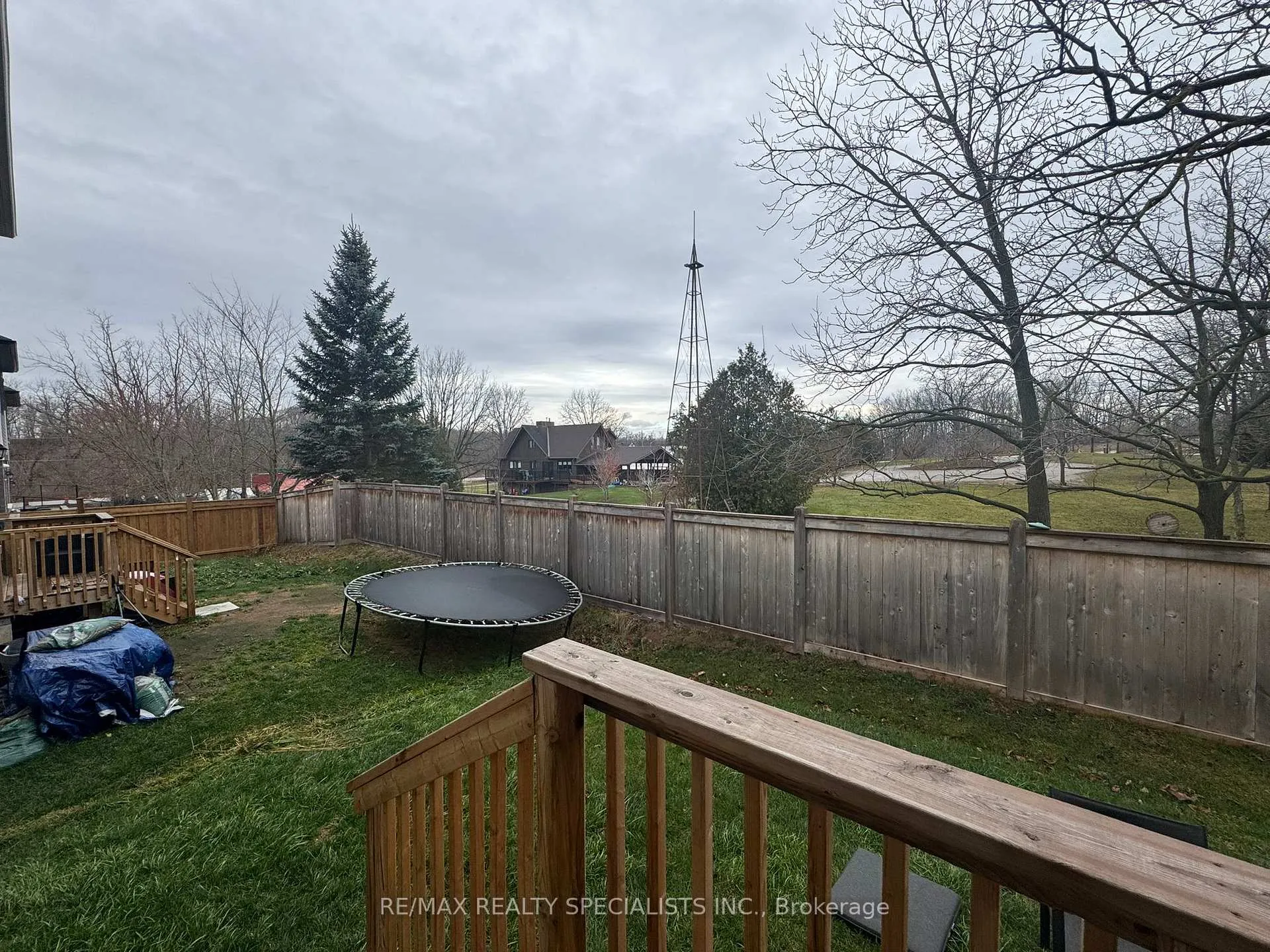 Photo 31 of 19 Sundin Drive, Haldimand — HOMEH