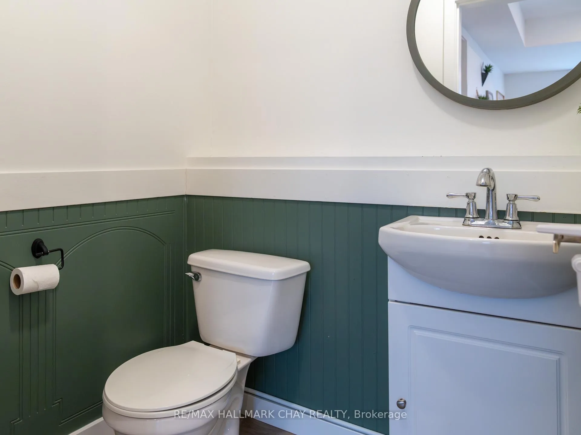 Photo 16 of 163 Columbia Road, Barrie, Holly — HOMEH