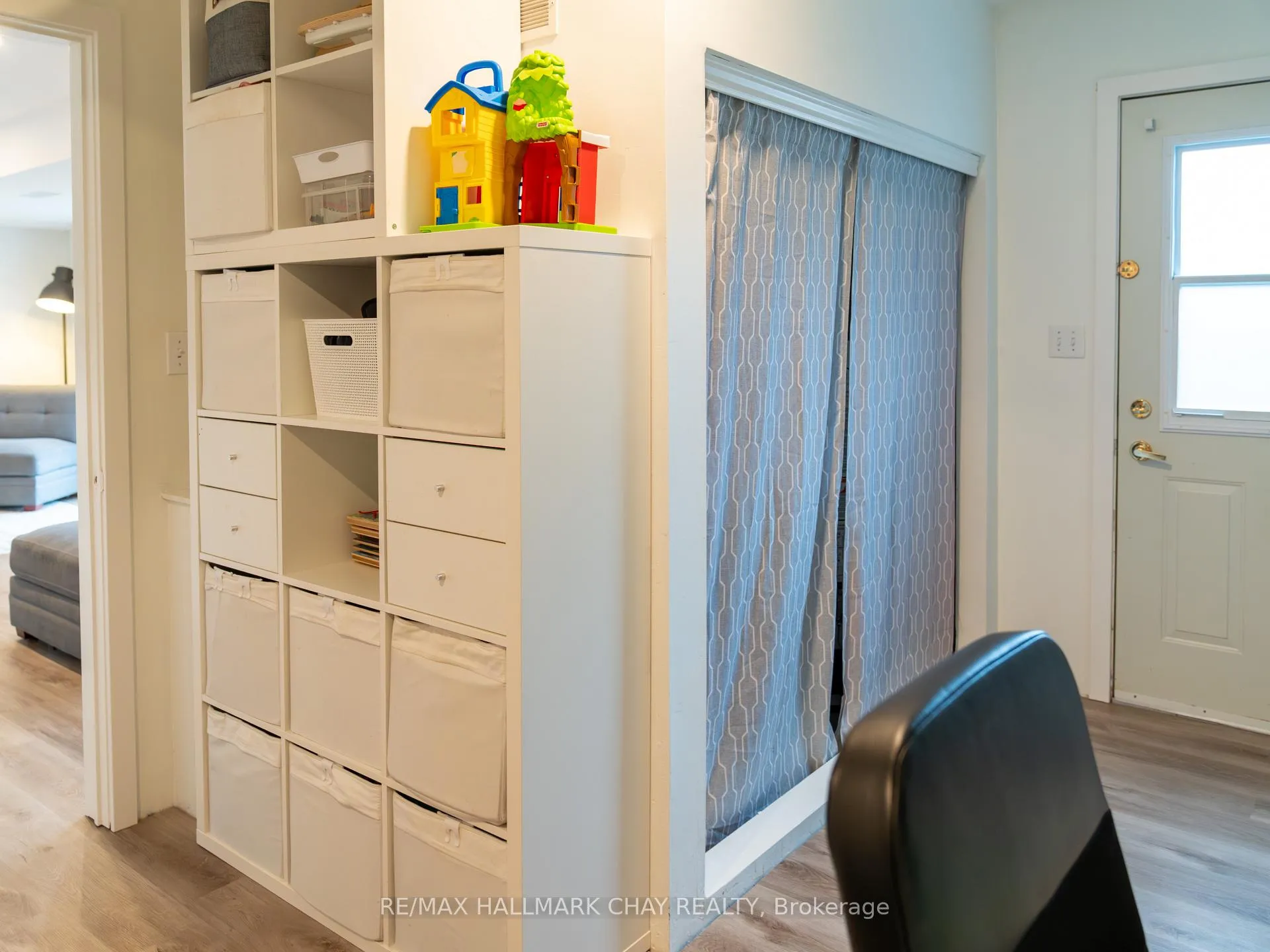 Photo 18 of 163 Columbia Road, Barrie, Holly — HOMEH