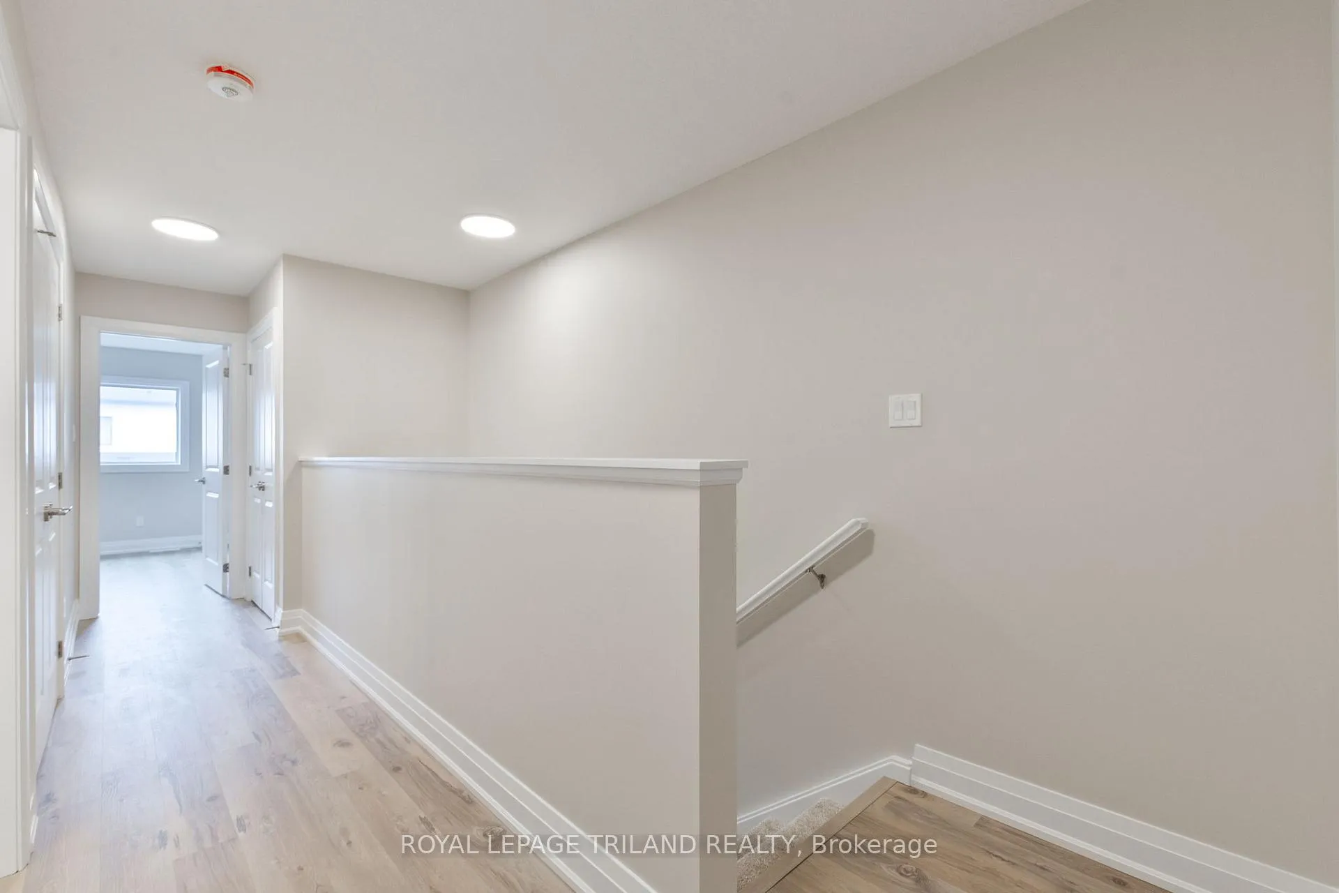 Photo 14 of 784 Banyan Lane, London, North E — HOMEH