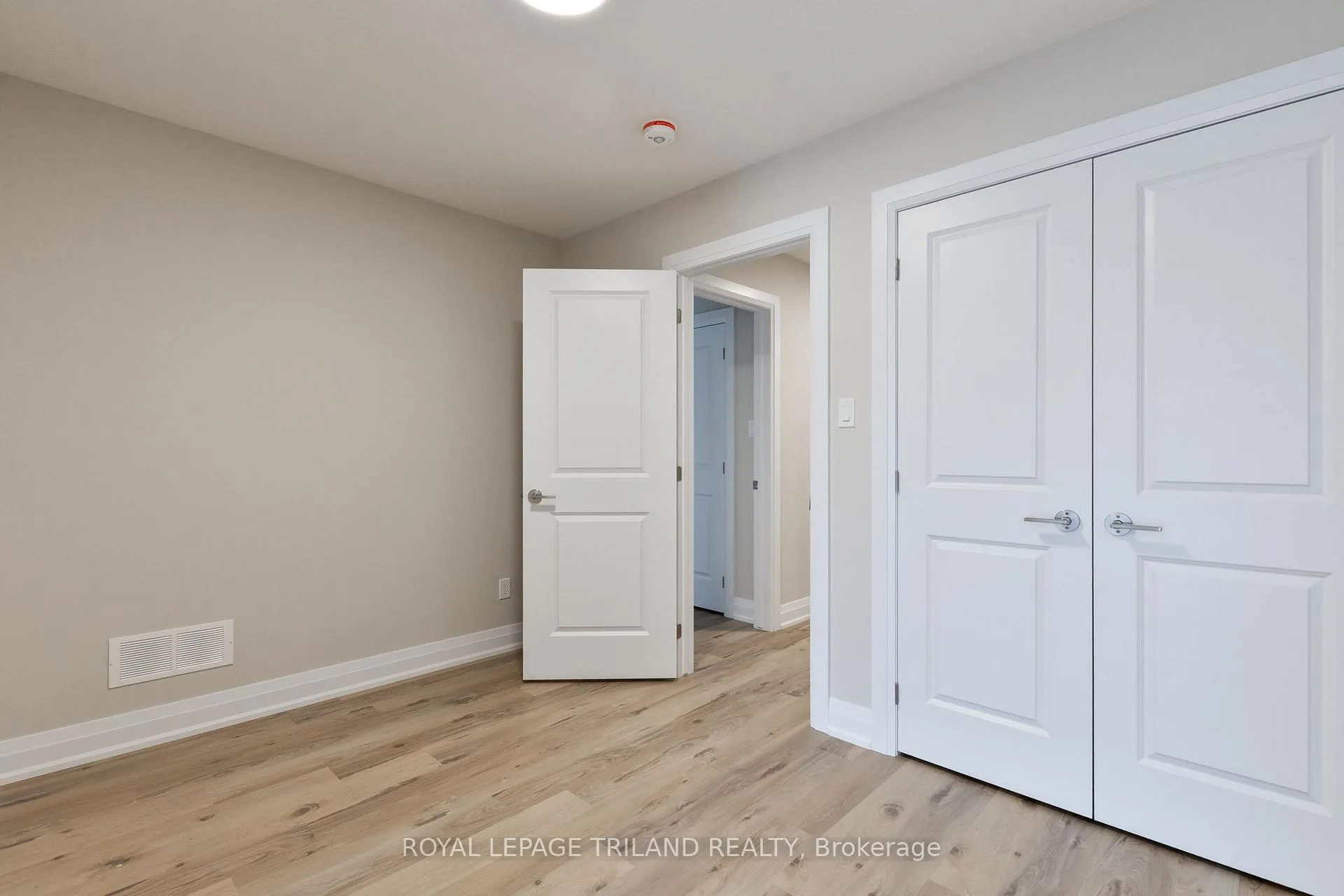 Photo 20 of 784 Banyan Lane, London, North E — HOMEH