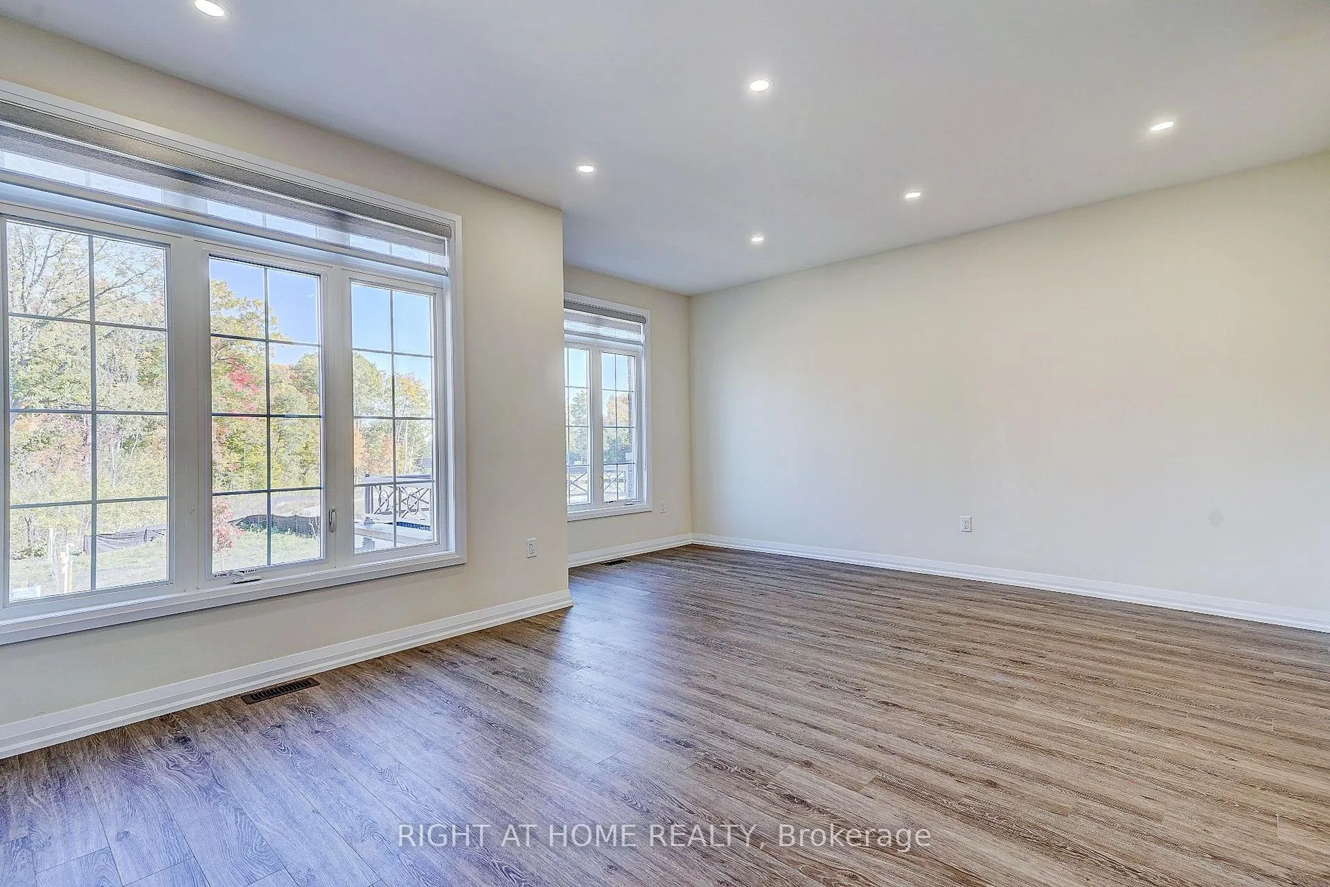 Photo 6 of 29 coote Court N, Ajax, Northwest Ajax — HOMEH