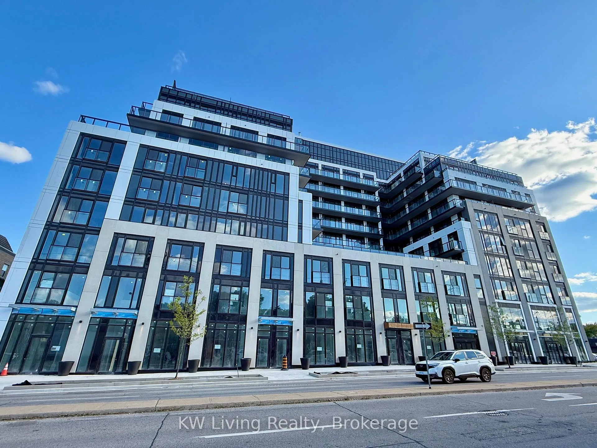 Photo 2 of Unit 605, 799 The Queensway, Etobicoke, Stonegate-Queensway — HOMEH