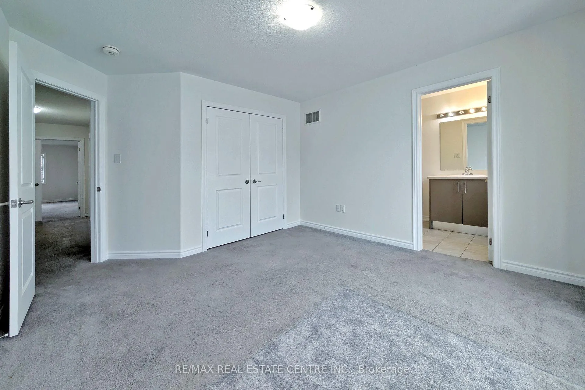 Photo 29 of 187 Lyle Drive, Clarington, Bowmanville — HOMEH