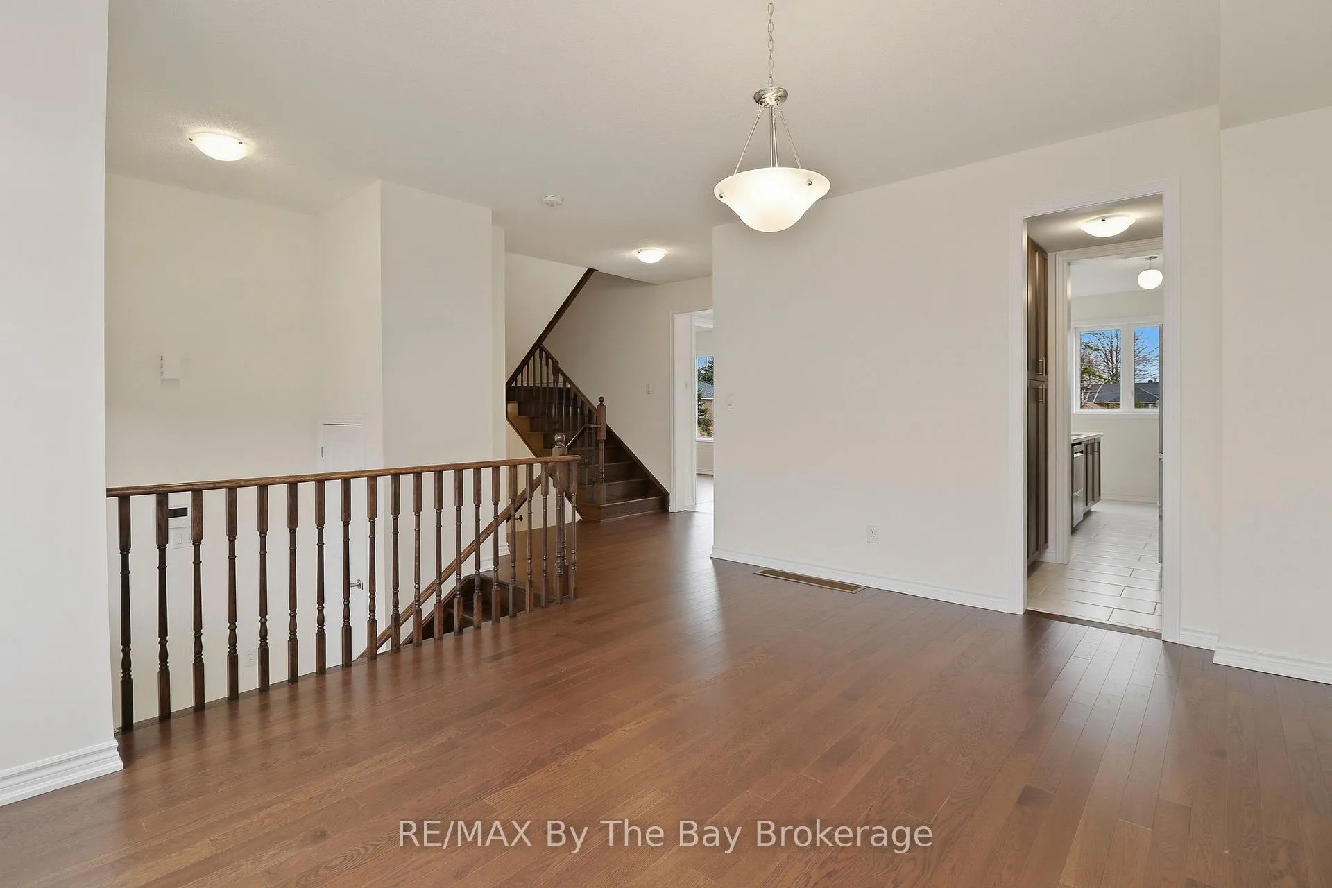 Photo 19 of 15 Beatrice Drive, Wasaga Beach — HOMEH