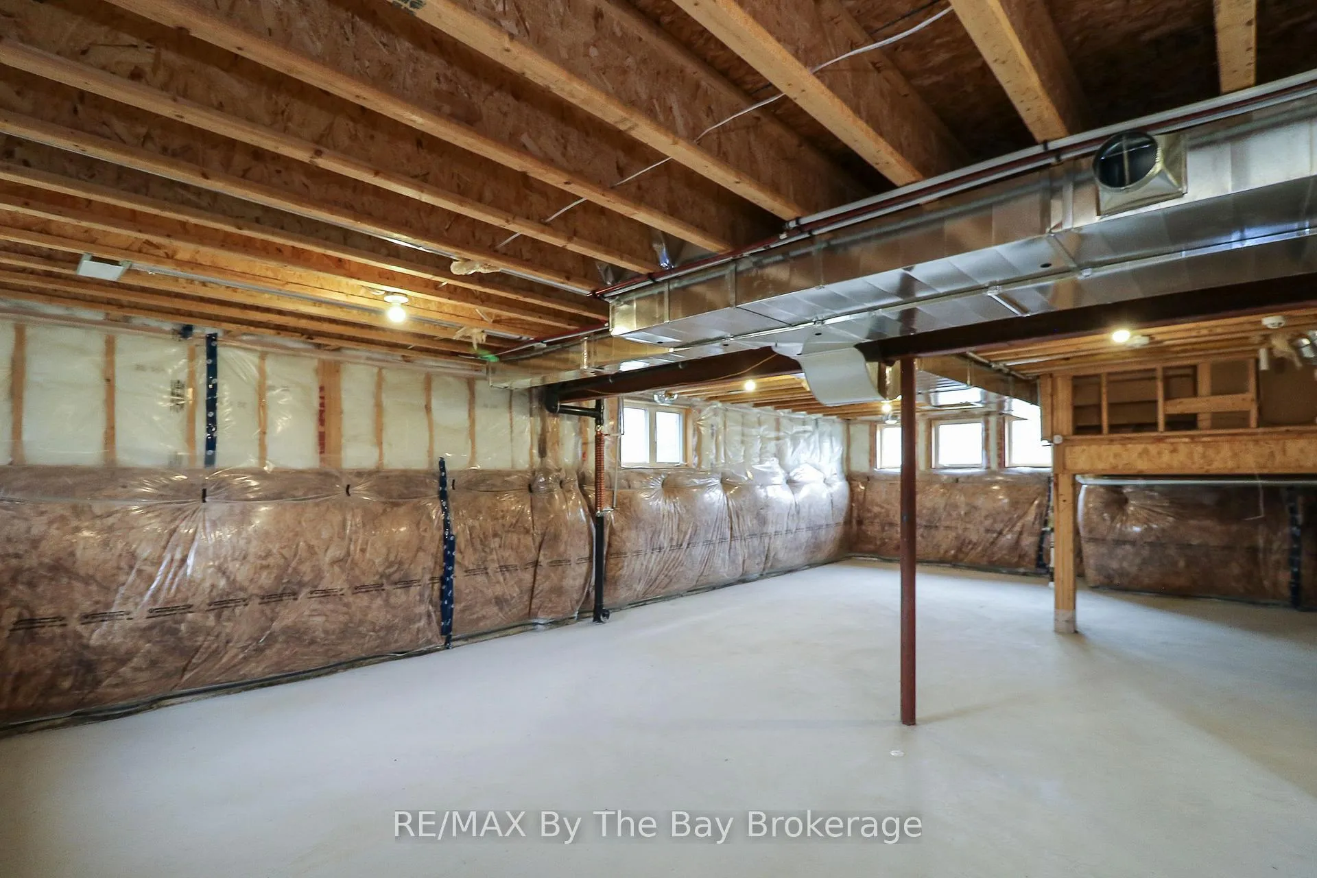 Photo 43 of 15 Beatrice Drive, Wasaga Beach — HOMEH