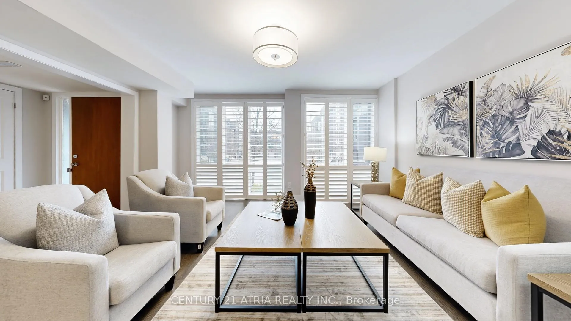 Photo 6 of 15 Thorncrest Drive, Vaughan, Patterson — HOMEH