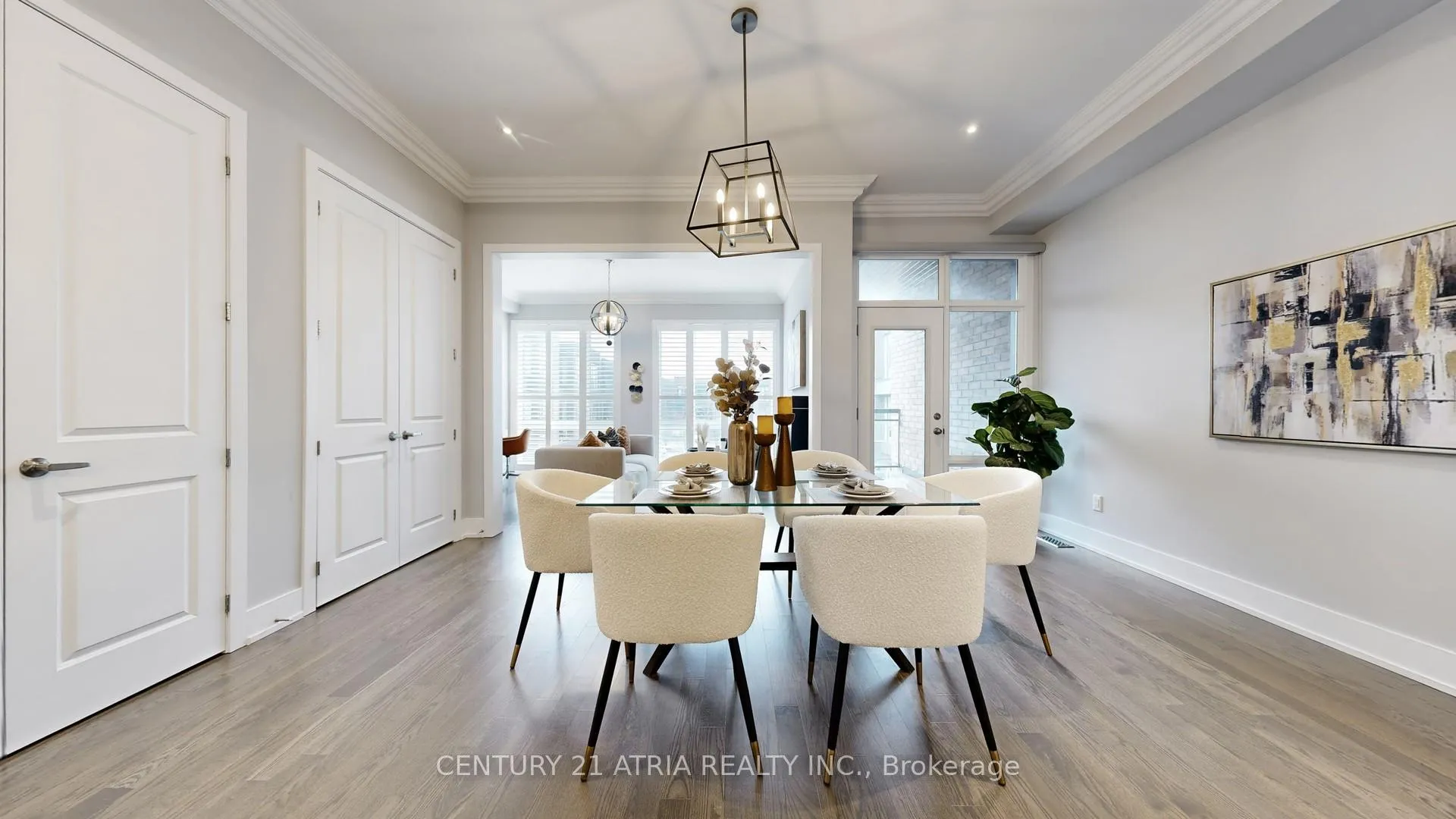Photo 23 of 15 Thorncrest Drive, Vaughan, Patterson — HOMEH