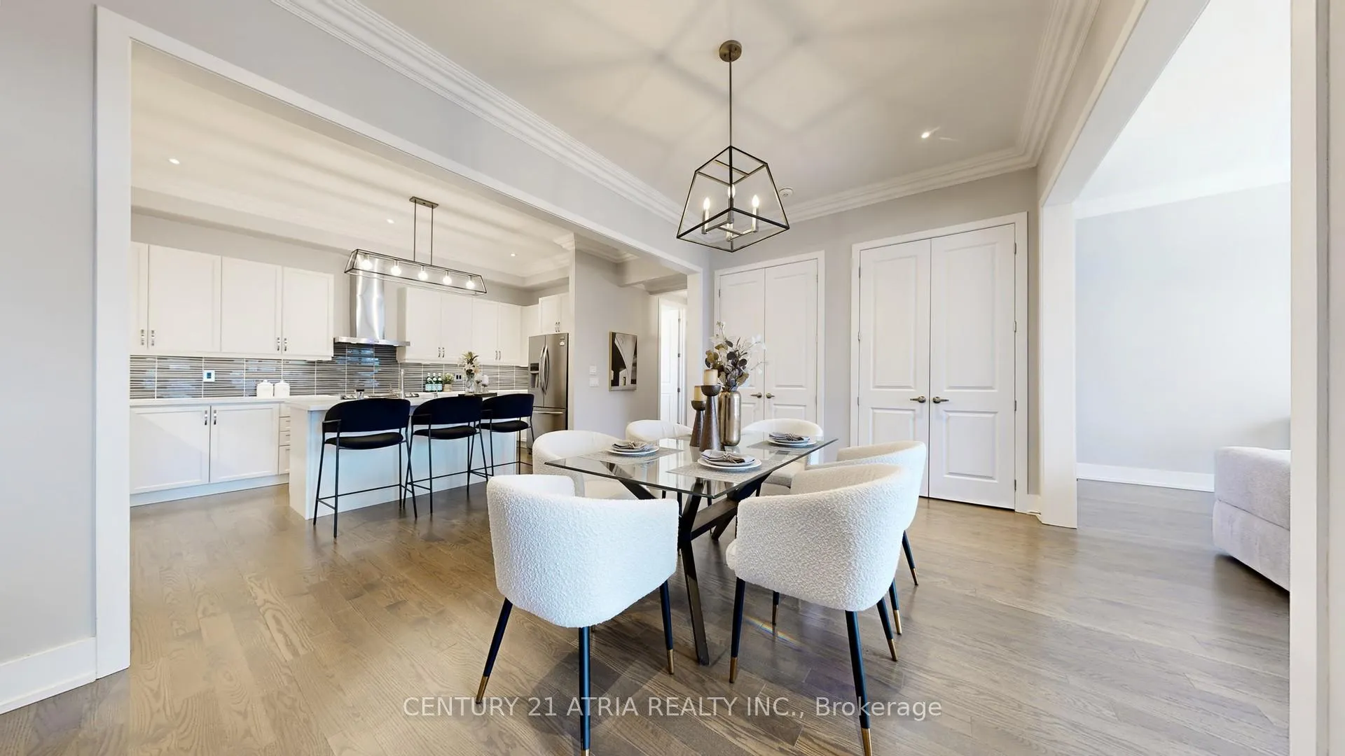 Photo 25 of 15 Thorncrest Drive, Vaughan, Patterson — HOMEH