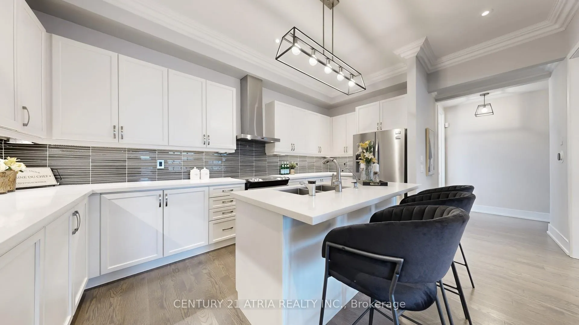 Photo 27 of 15 Thorncrest Drive, Vaughan, Patterson — HOMEH