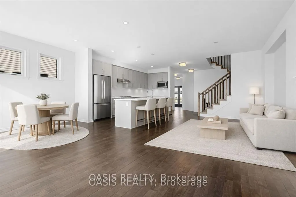 Photo 2 of 740 Pipit Lane, Ottawa, Barrhaven - Half Moon Bay — HOMEH