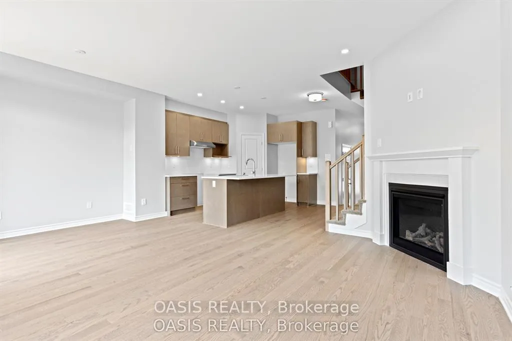 Photo 8 of 1860 Elevation Road, Ottawa, Barrhaven - Half Moon Bay — HOMEH