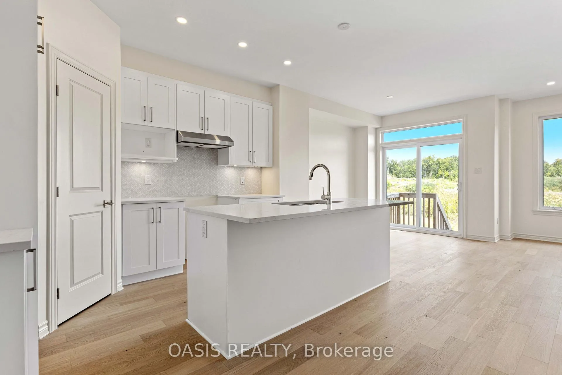 Photo 4 of 1055 Cope Drive, Ottawa, Stittsville (South) — HOMEH