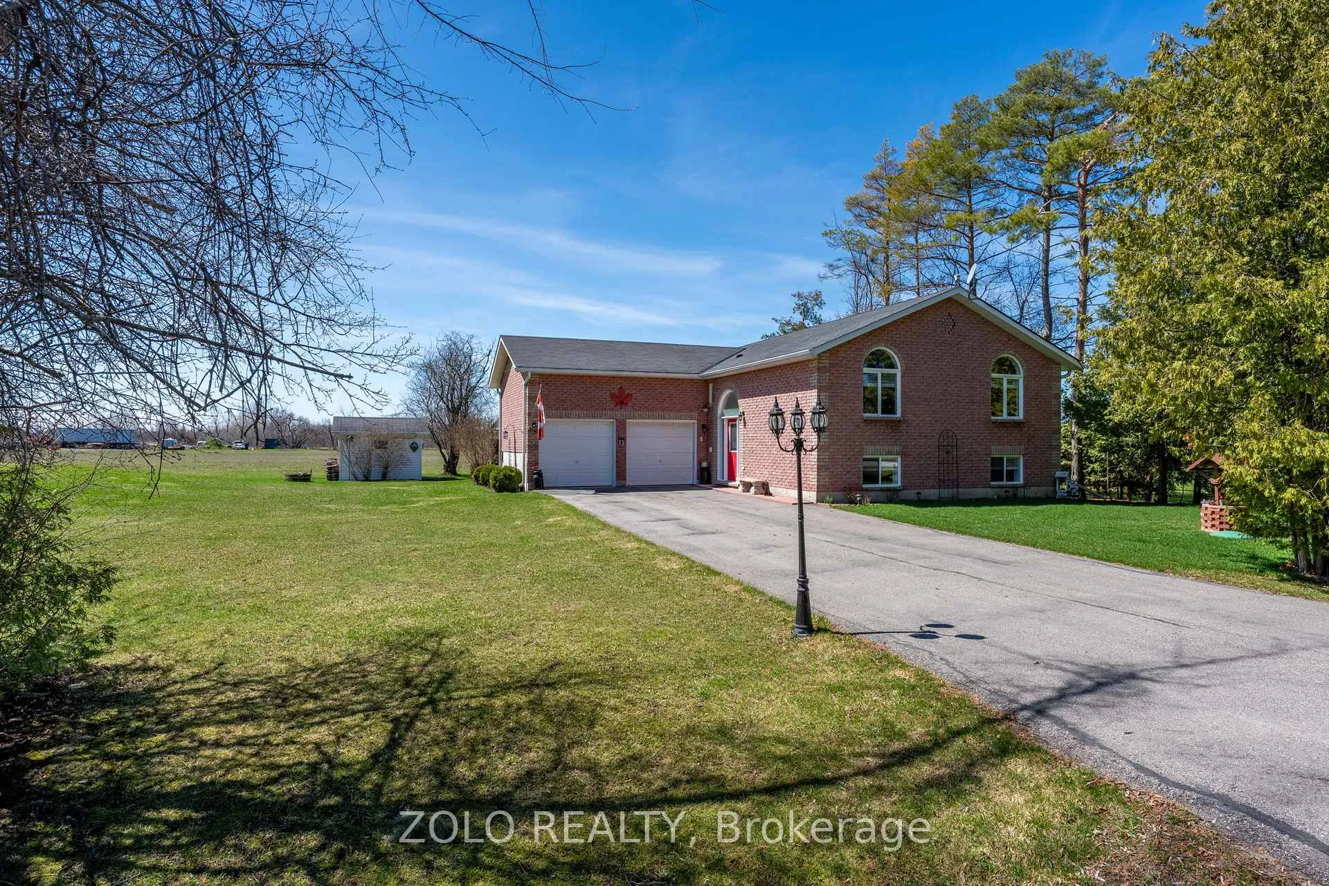 Photo 1 of 30 Sunset Beach Road, Georgina, Virginia — HOMEH