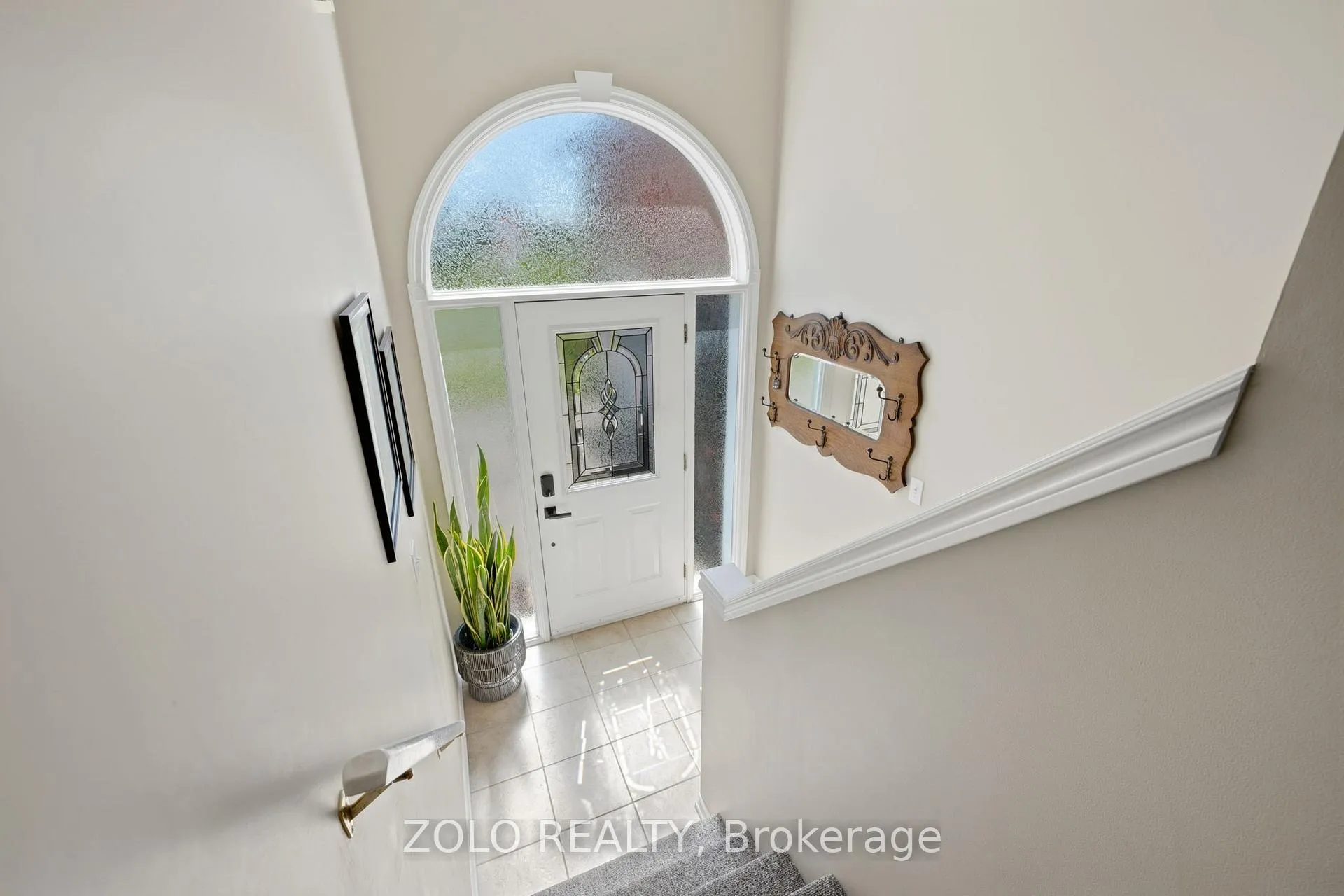 Photo 6 of 30 Sunset Beach Road, Georgina, Virginia — HOMEH